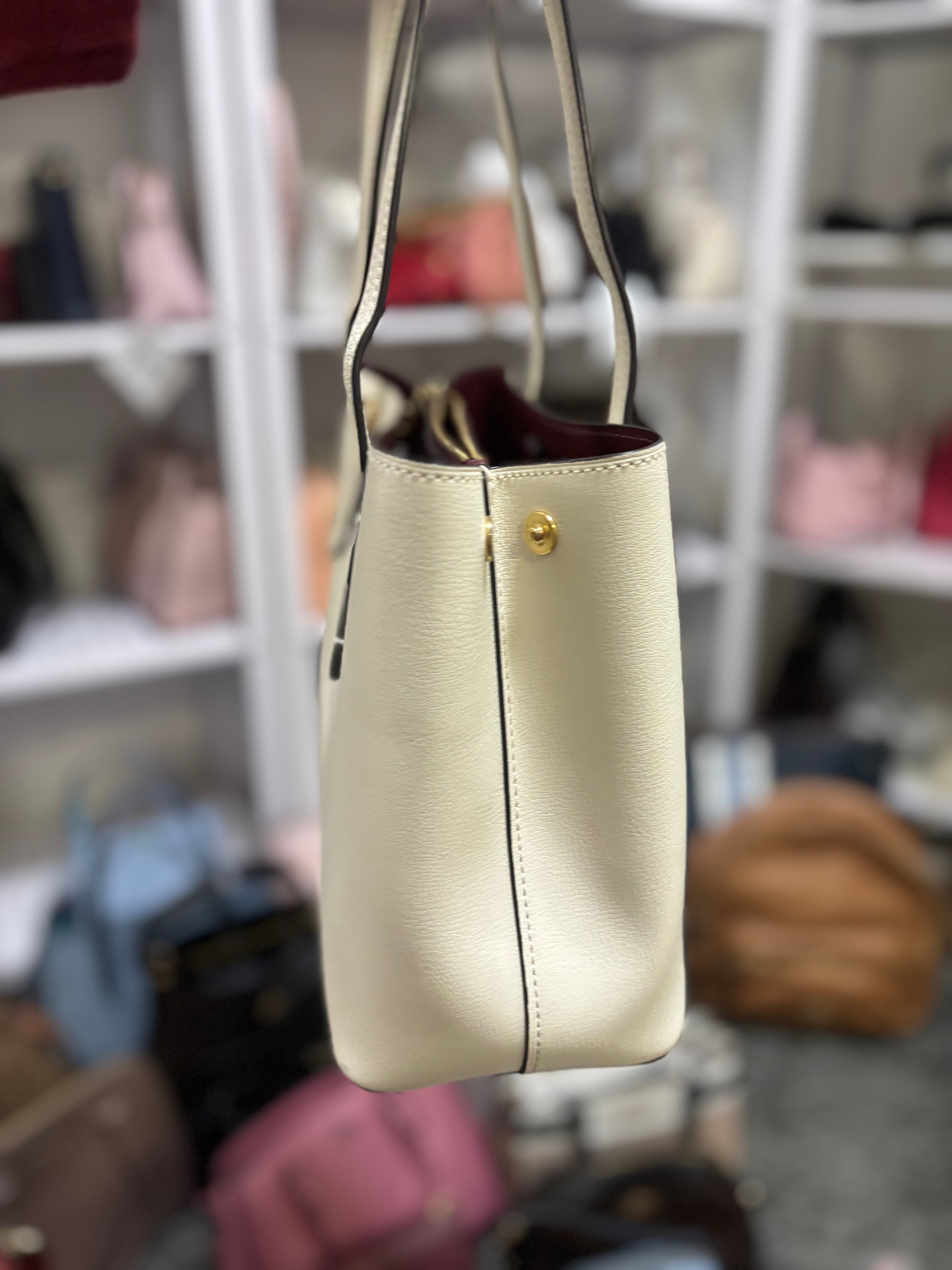 COACH Avenue Carryall Tote