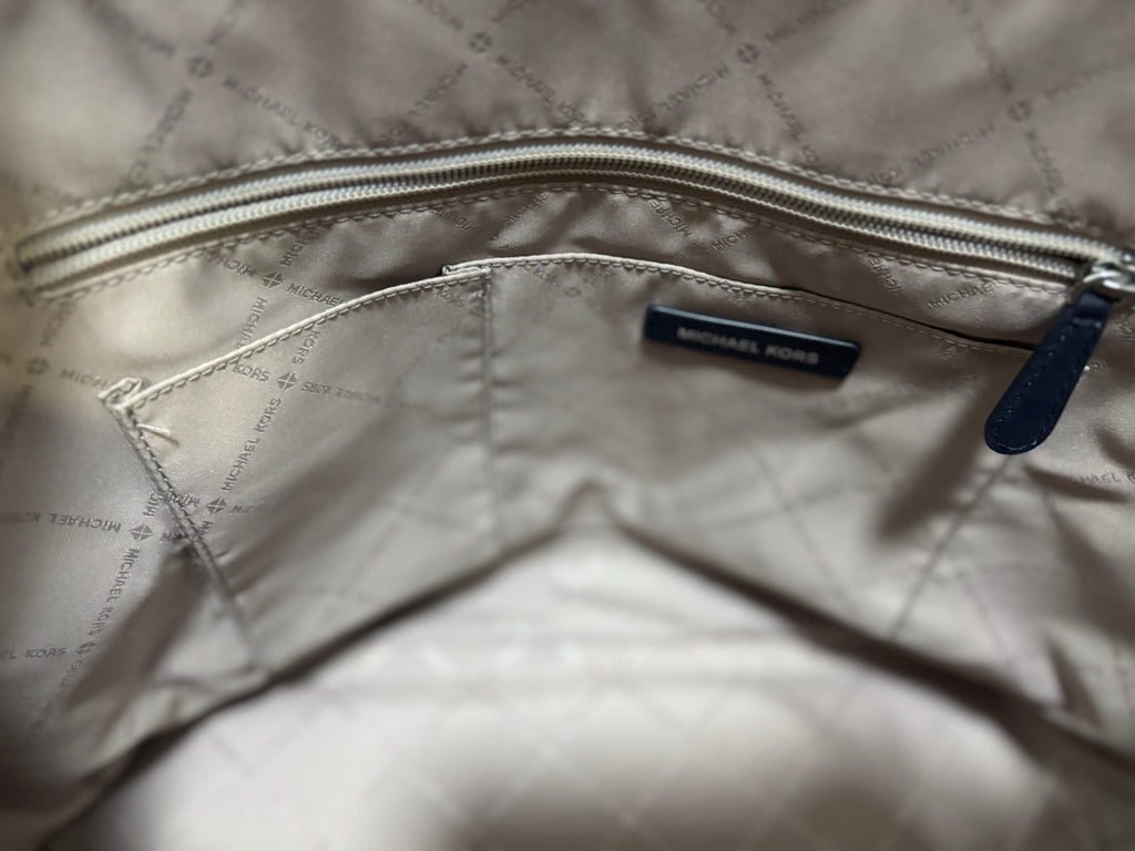MICHAEL KORS Jet Set Travel Large Drawstring Tote