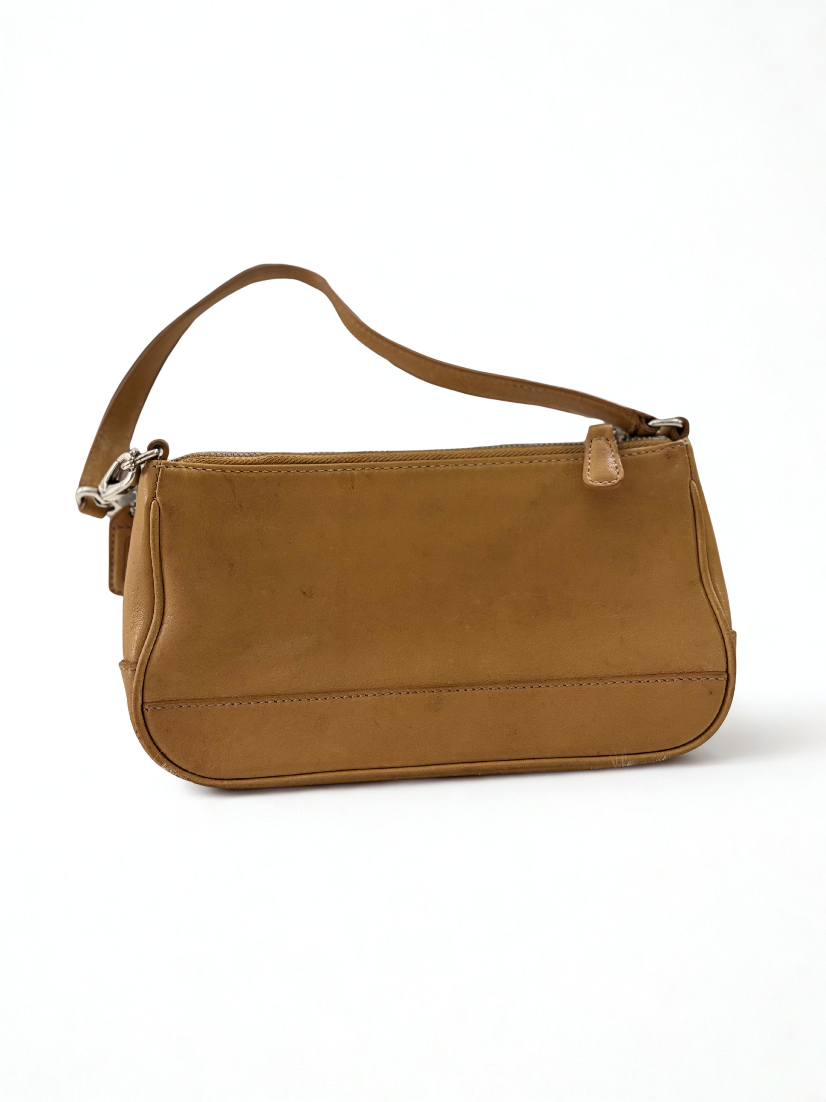 COACH Demi Baguette Shoulder