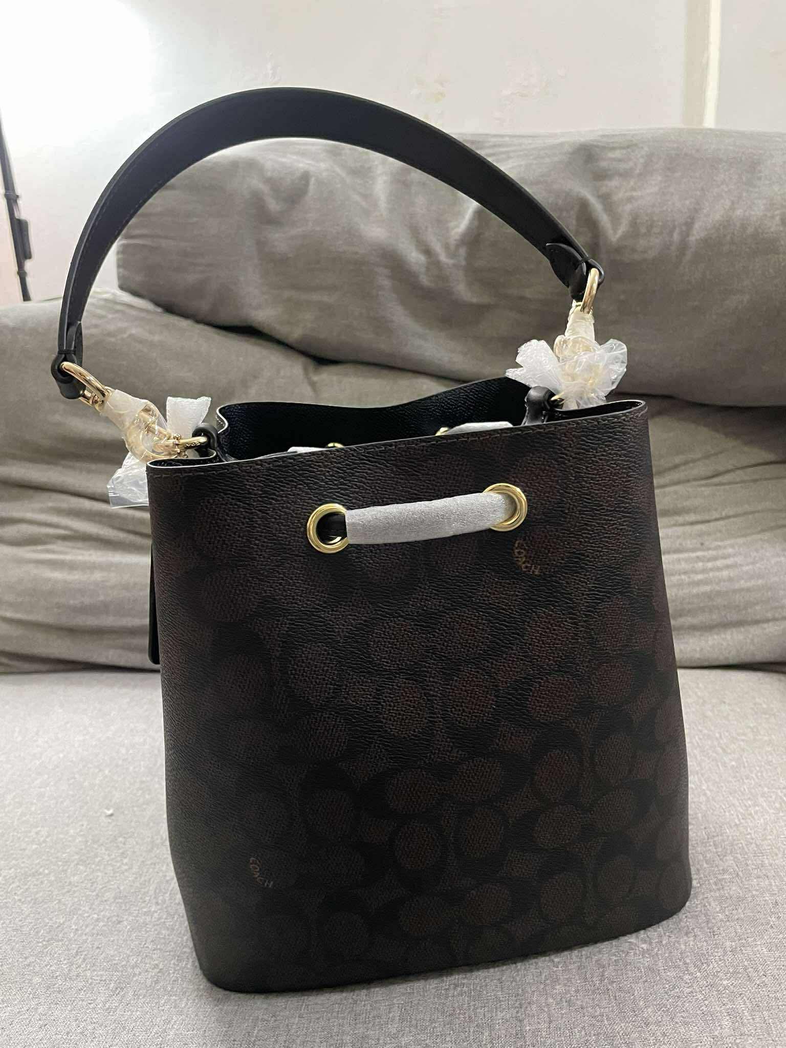 COACH Rowan Bucket Bag