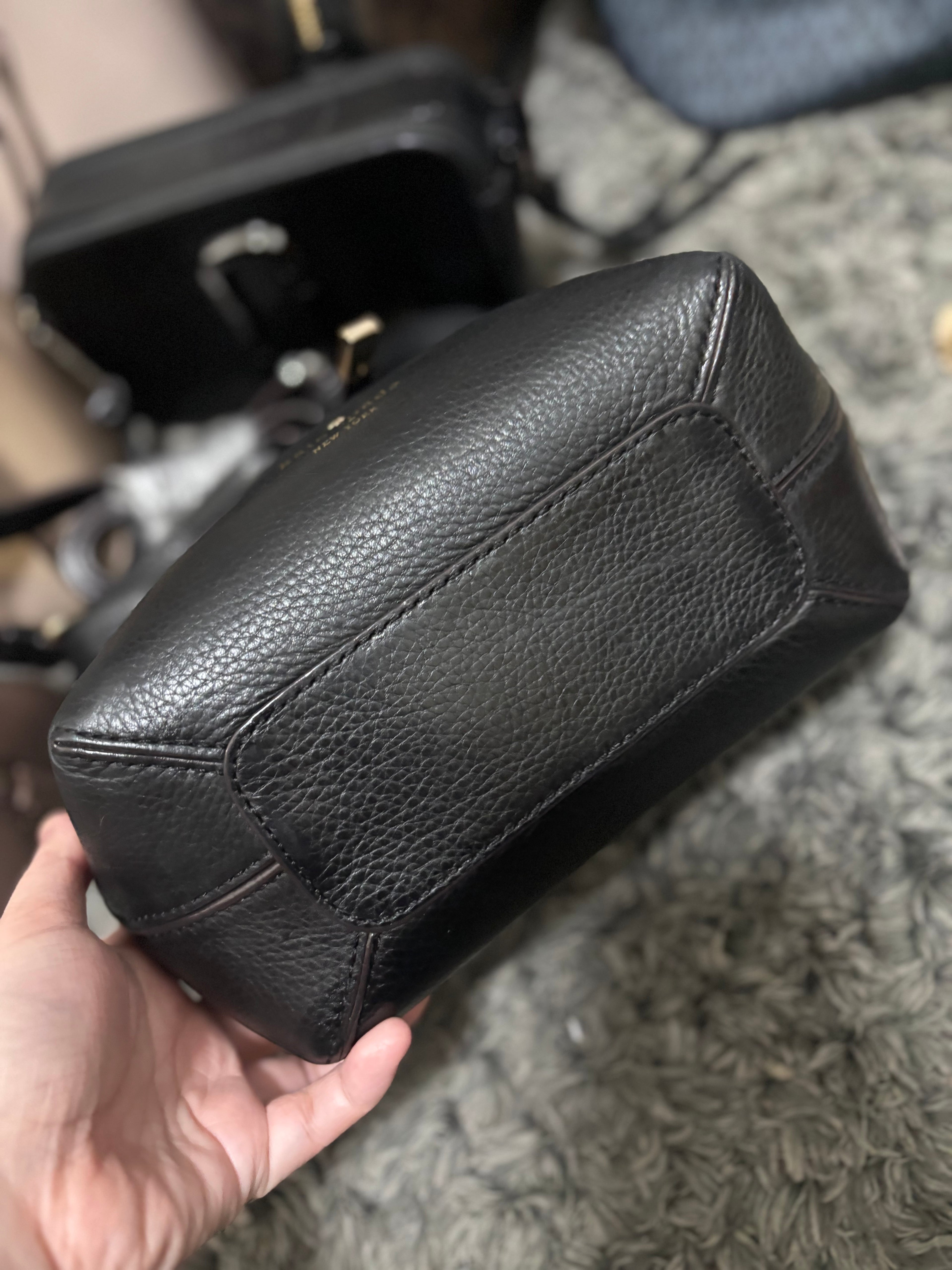 KATE SPADE Ribbon Black Bucket Bag