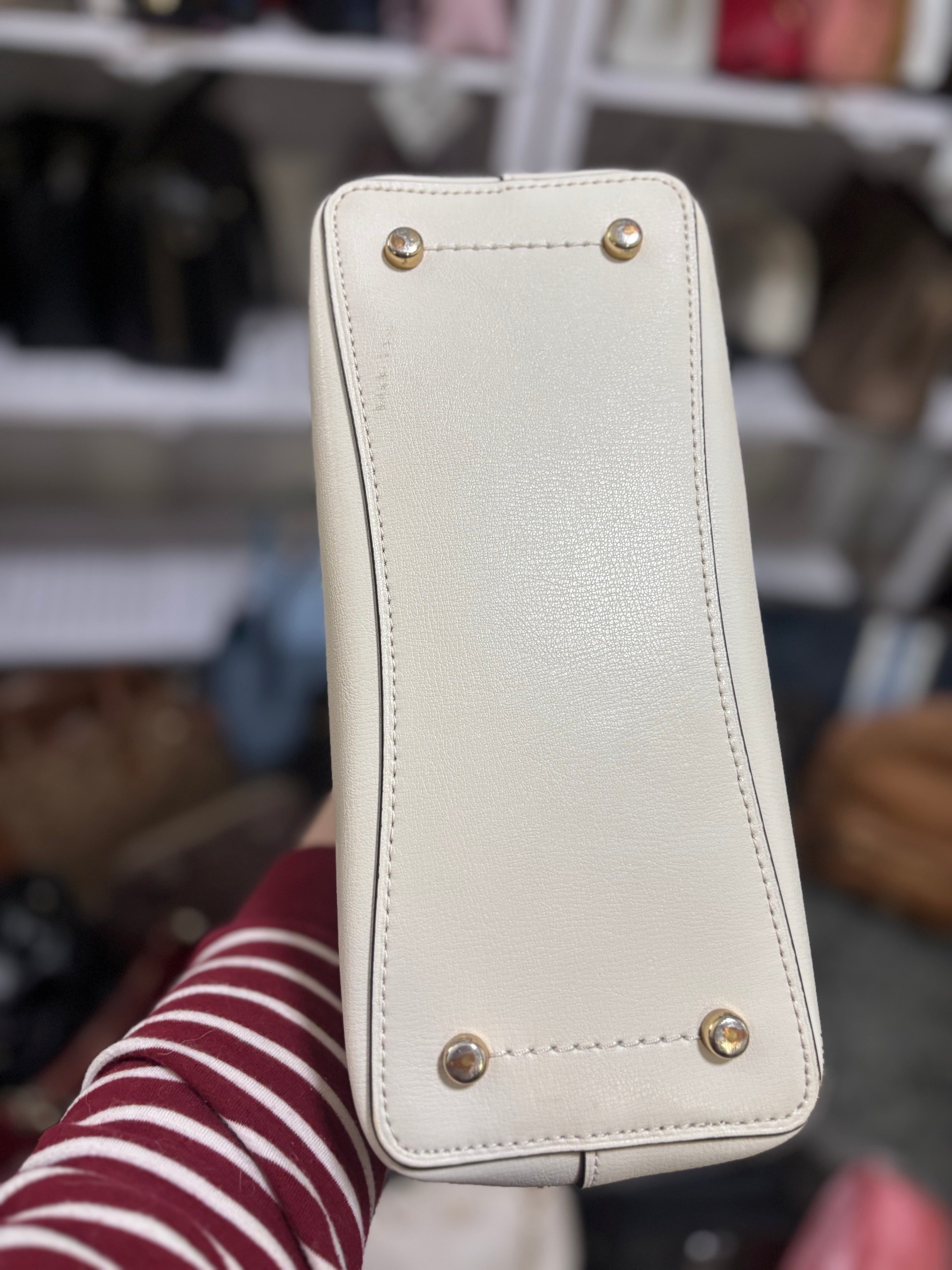 COACH Avenue Carryall Tote