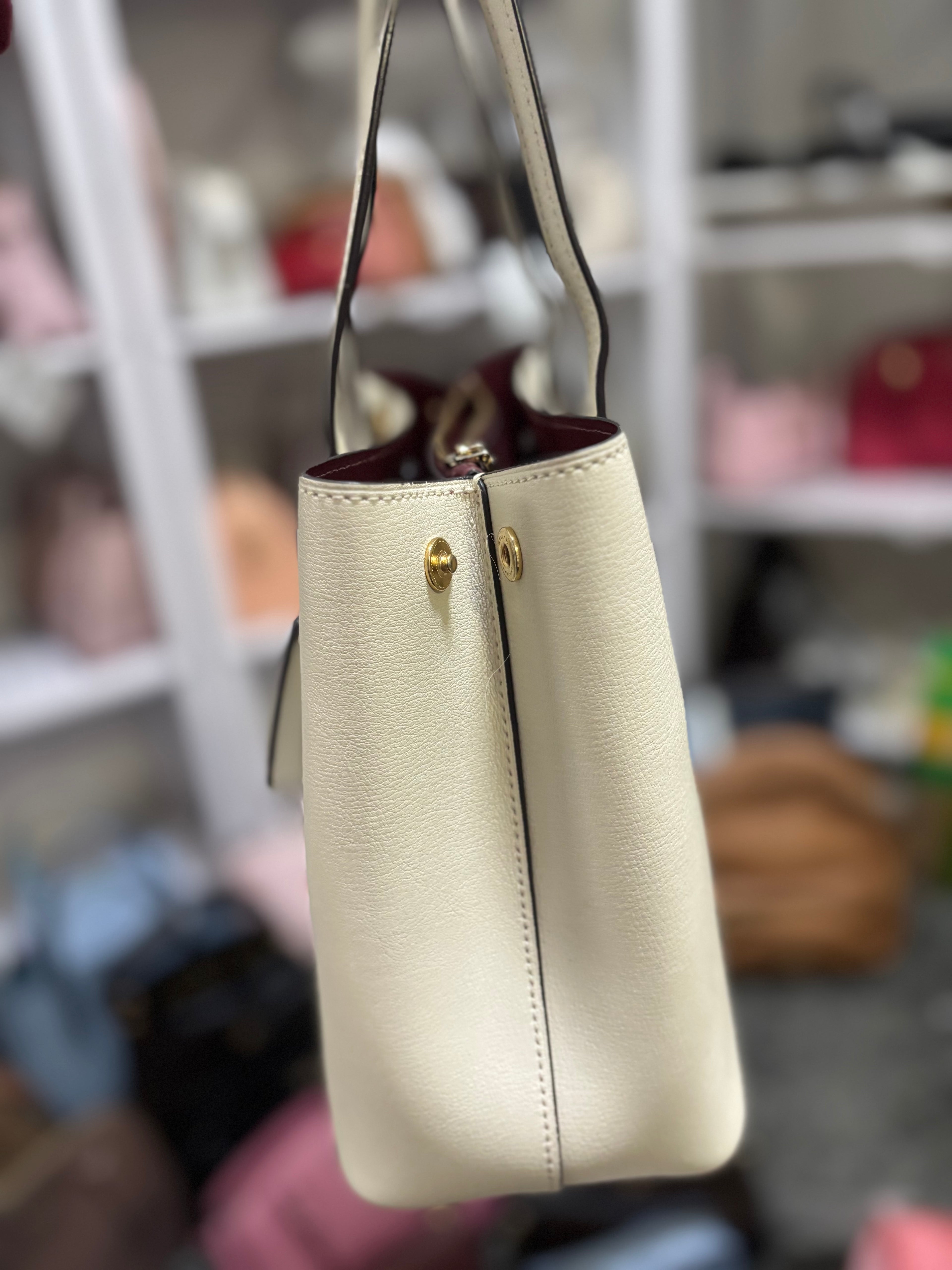 COACH Avenue Carryall Tote