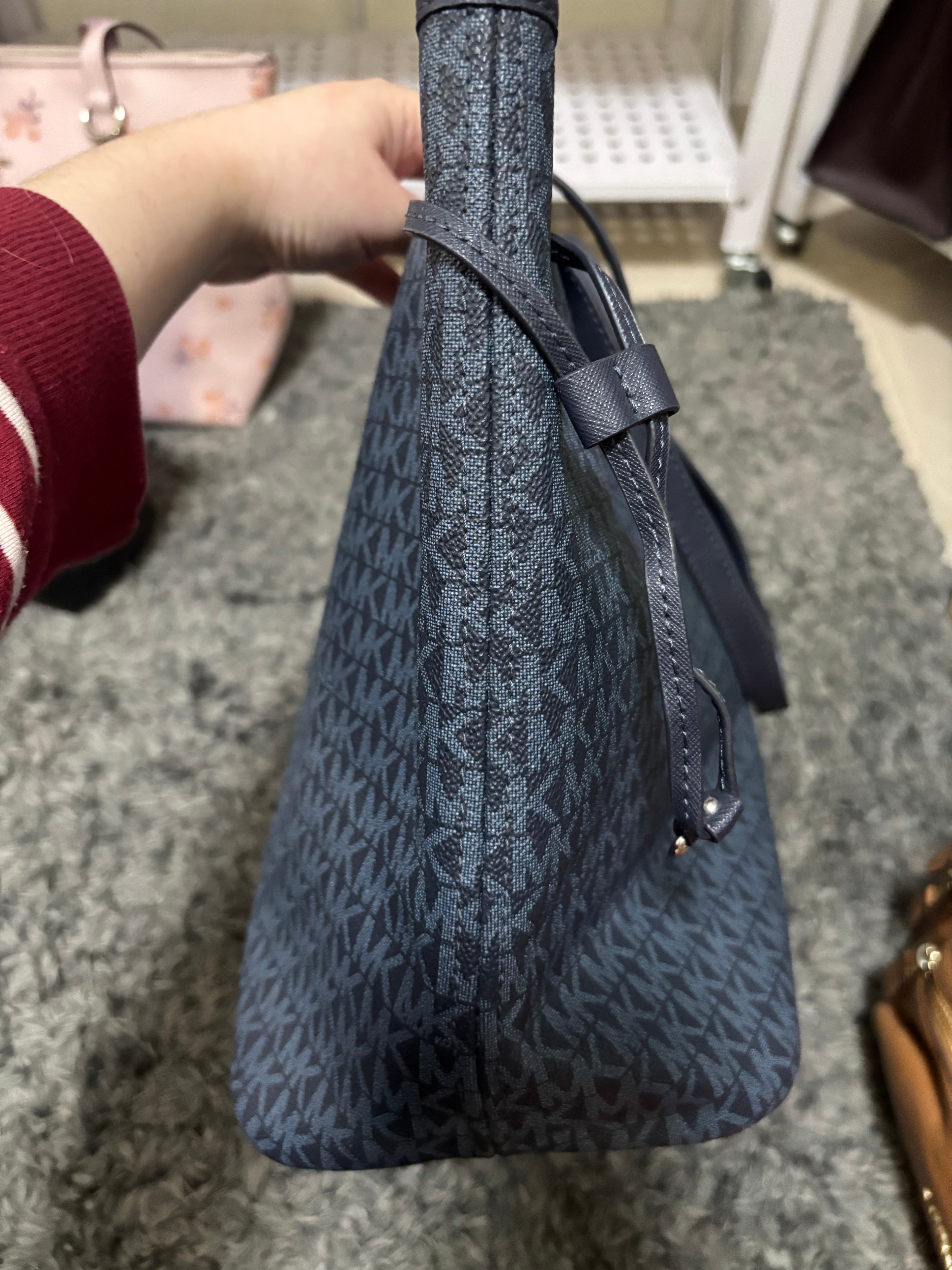 MICHAEL KORS Jet Set Travel Large Drawstring Tote