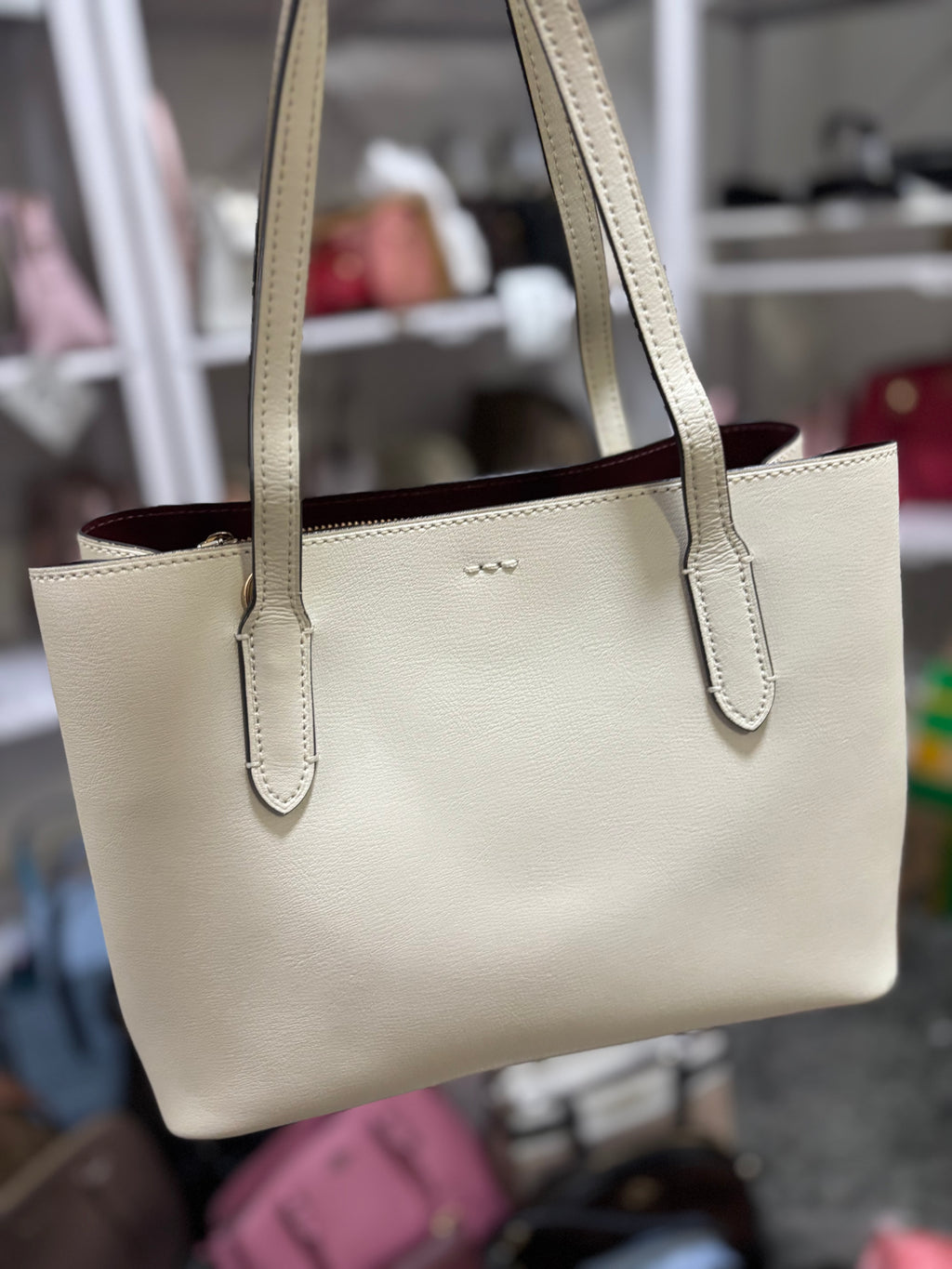 COACH Avenue Carryall Tote