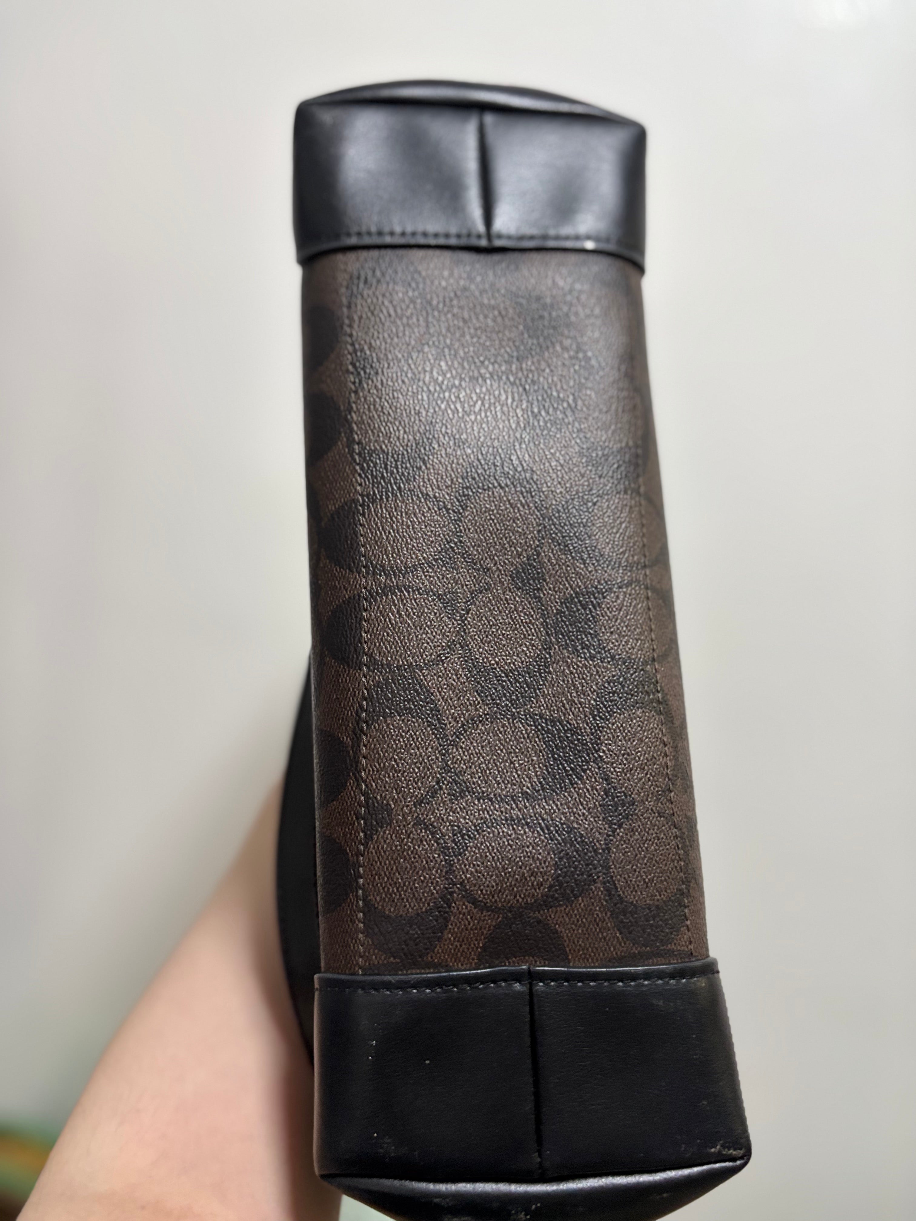 COACH Zip Top Tote in Signature Canvas
