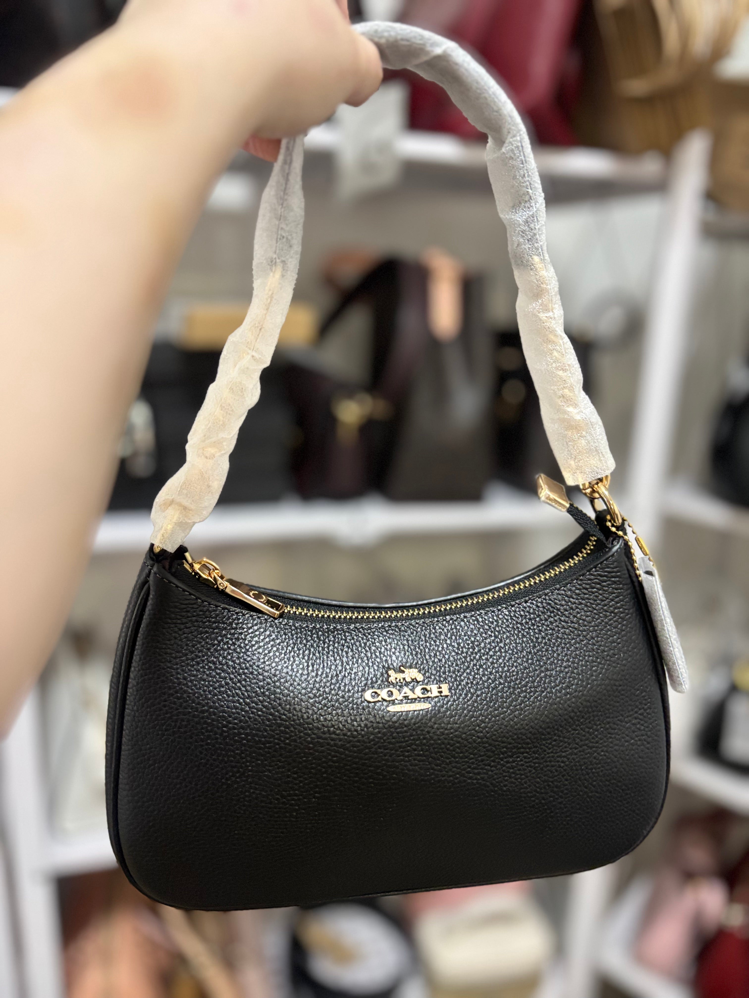 COACH Teri Shoulder Bag In Signature Canvas