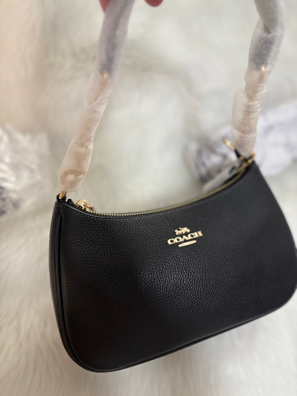 COACH Teri Shoulder Bag In Signature Canvas