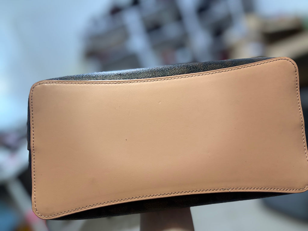 COACH Large Town Bucket - Mahogany/Salmon Pink