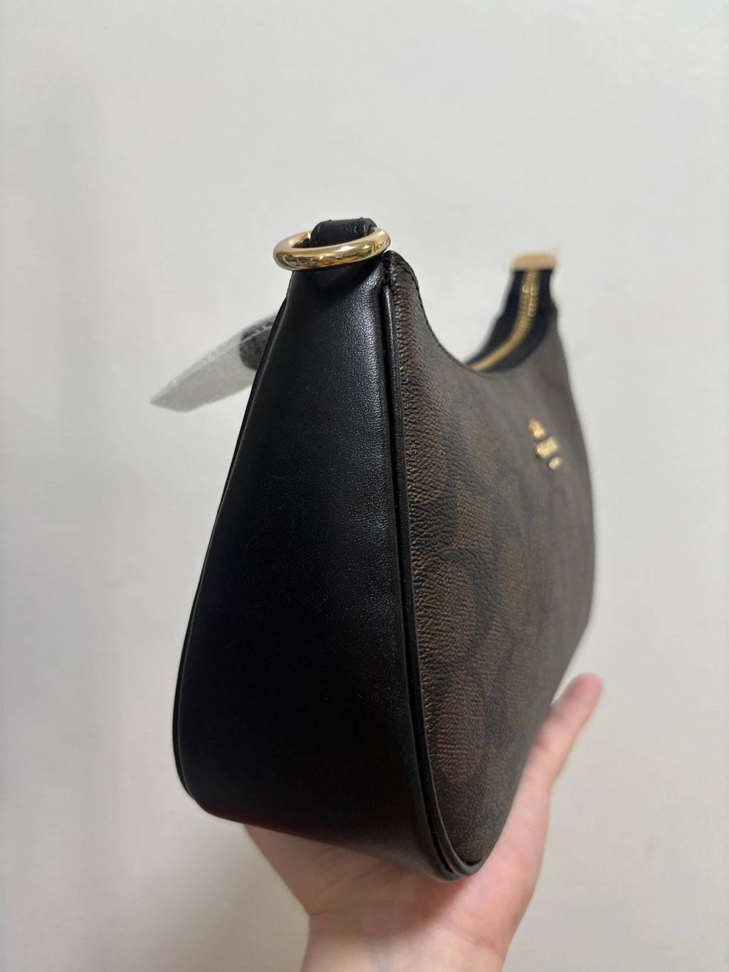 COACH Teri Shoulder Bag In Signature Canvas