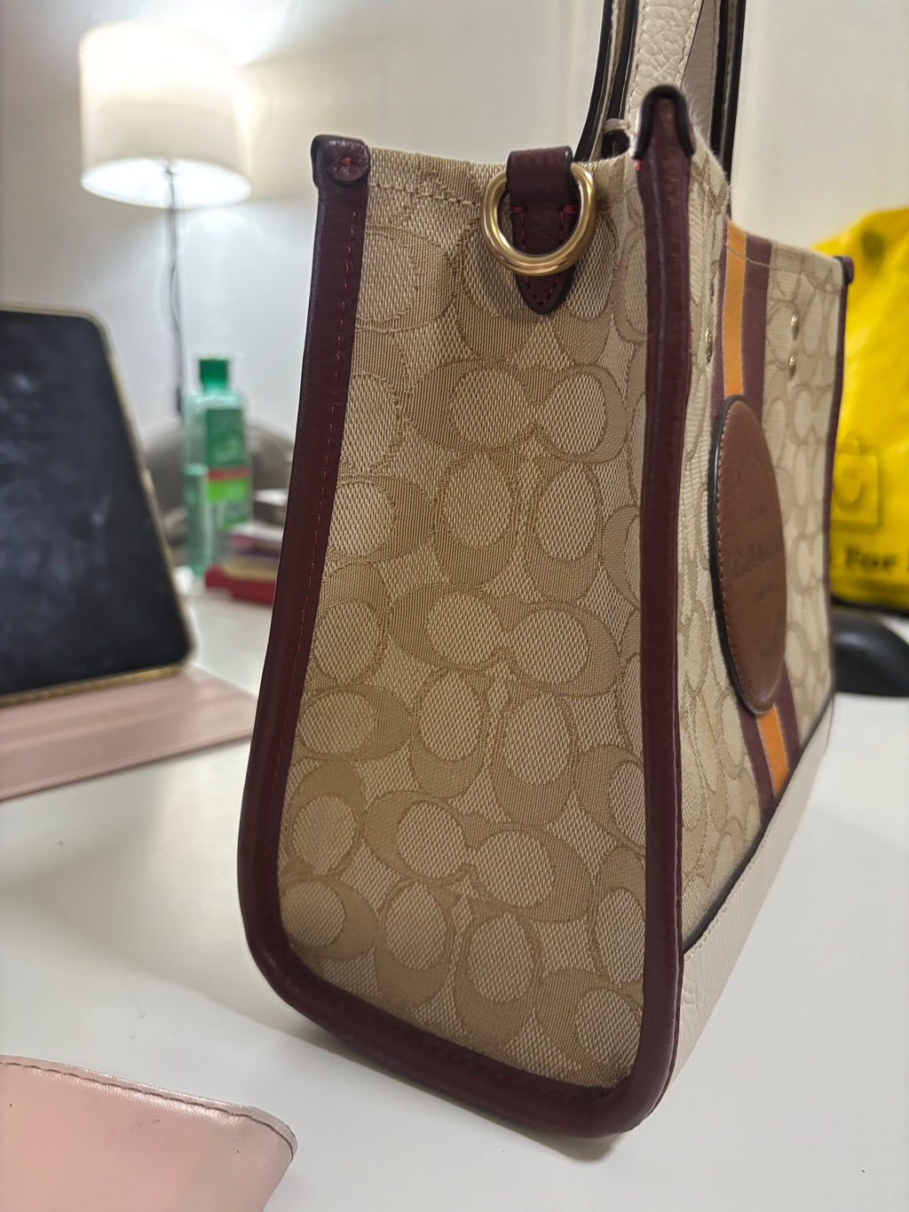COACH Dempsey Tote Bag 22 In Signature Jacquard With Stripe And Coach Patch