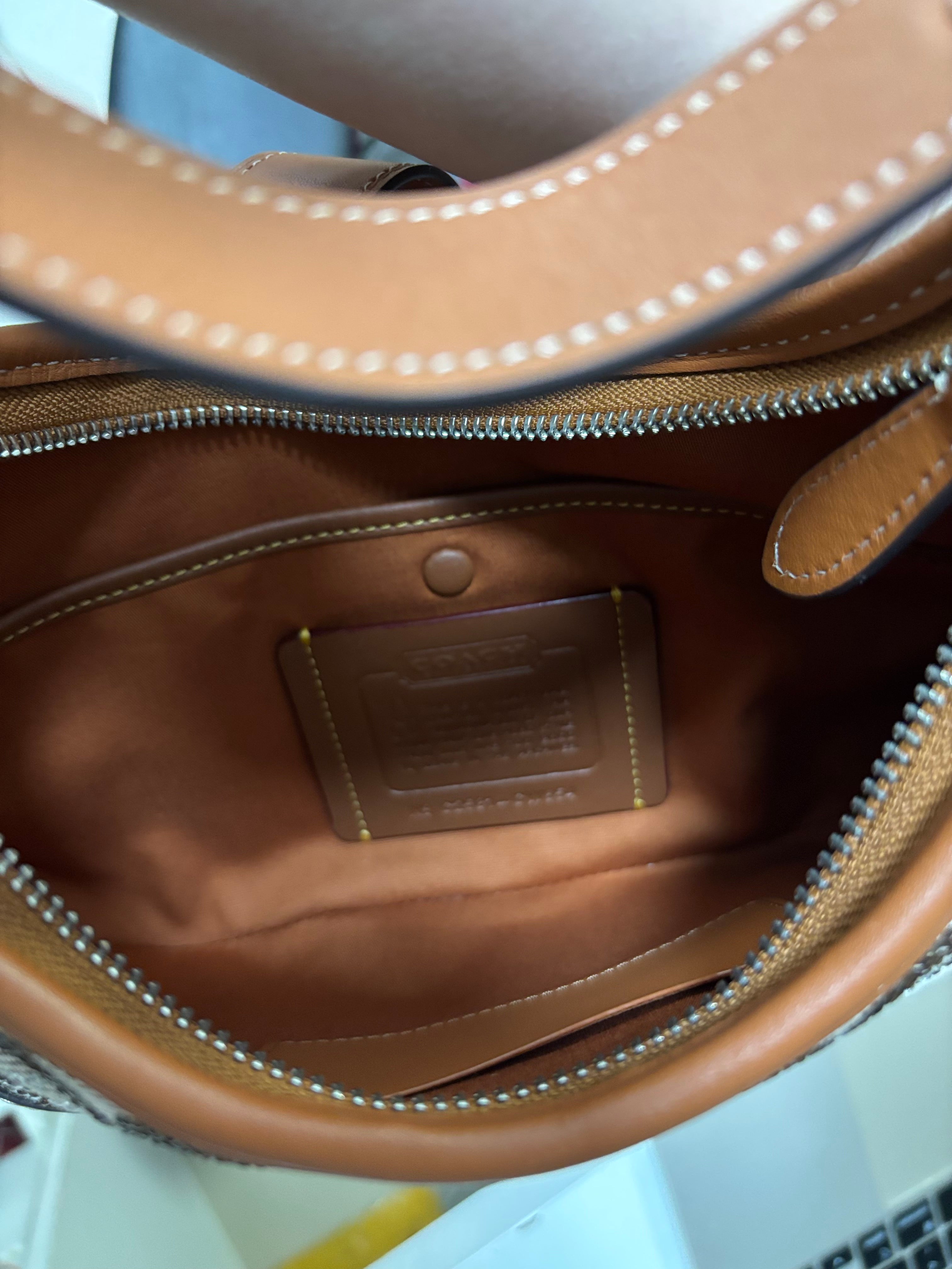 COACH Retail Hamptons Hobo Small Shoulder Brown Bag