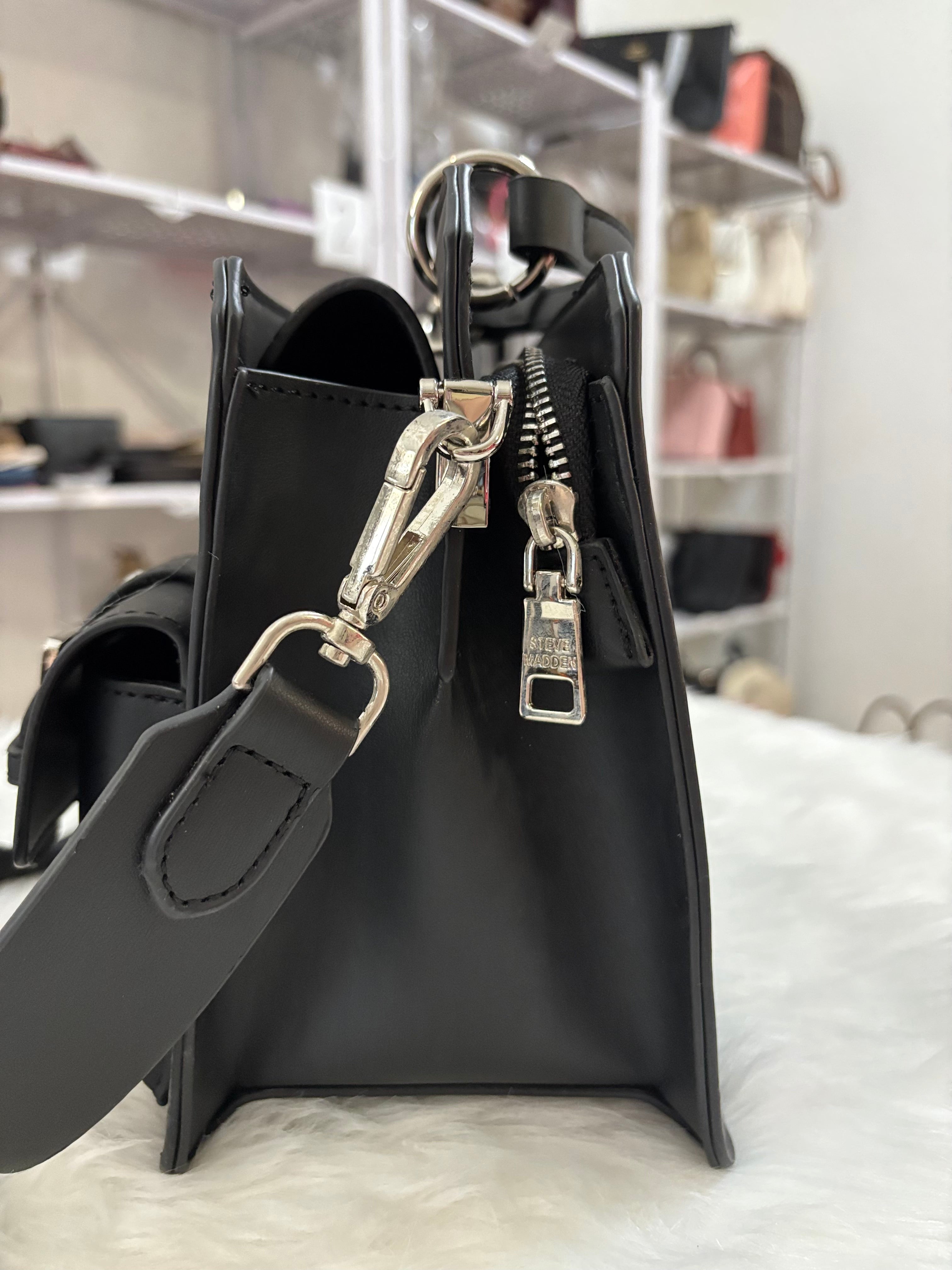 STEVE MADDEN Bevelyn Utility Pocket Convertible Crossbody Bag