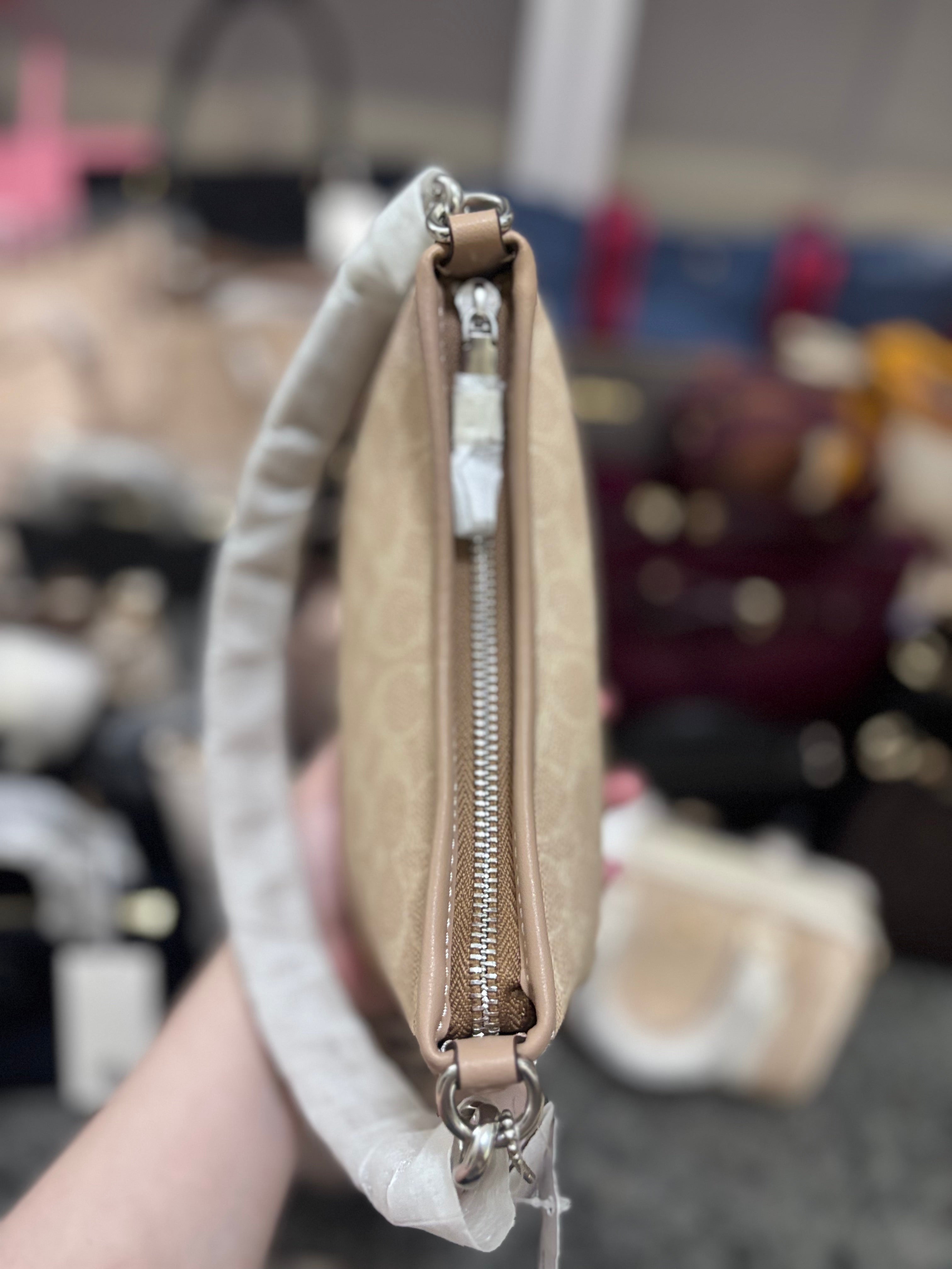 COACH Mini Laurel - Sand Taupe
