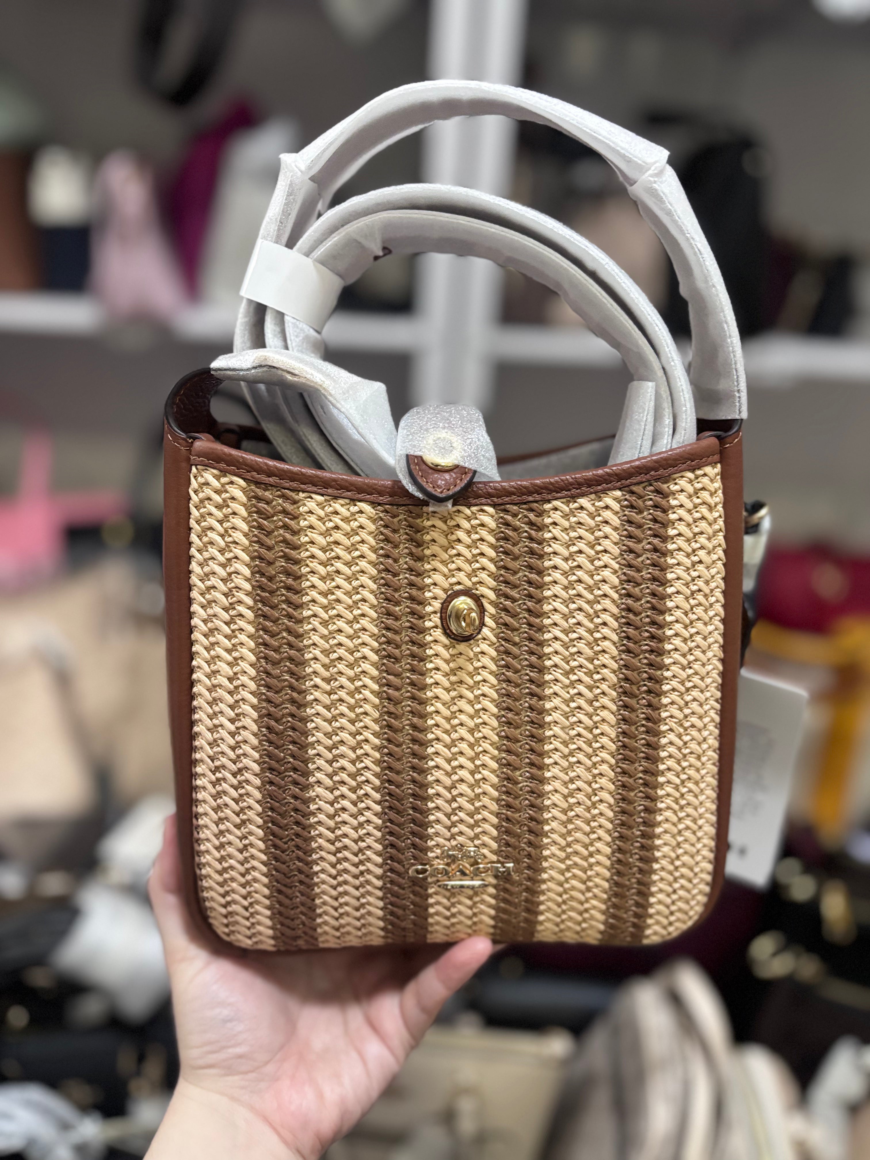 COACH Mini Crossbody Hadley Straw/Gold Multi