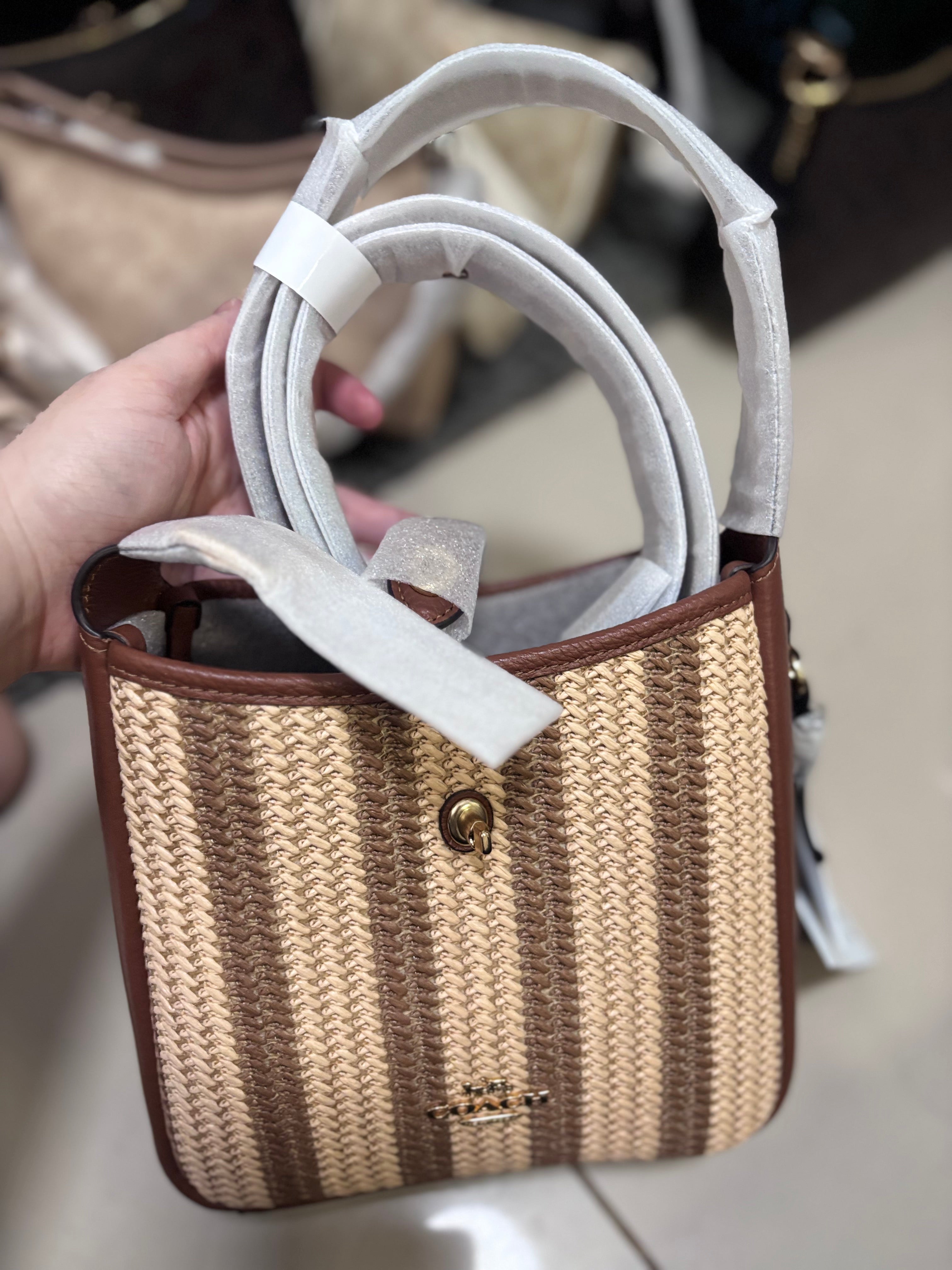 COACH Mini Crossbody Hadley Straw/Gold Multi
