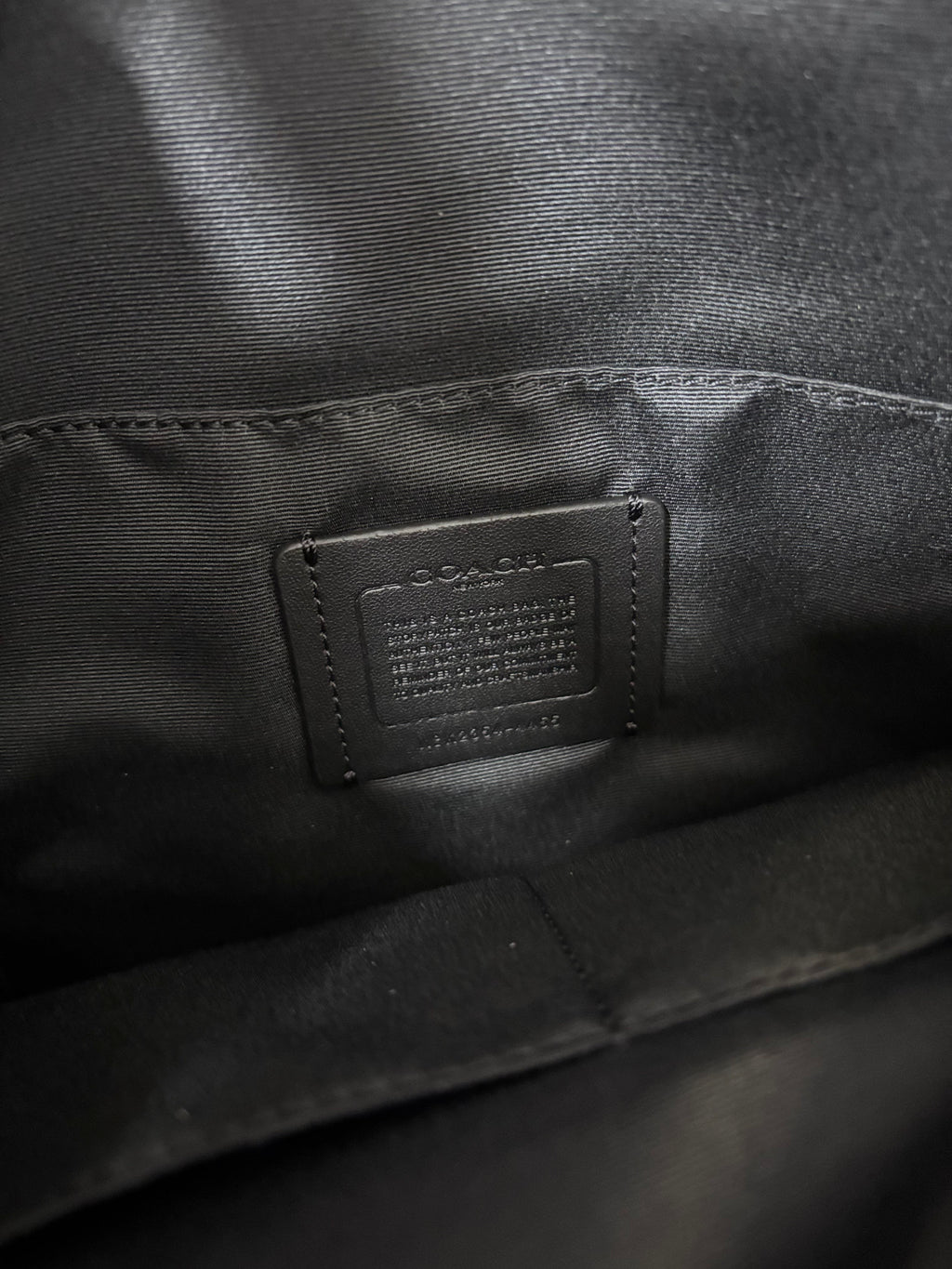 COACH Zip Top Tote - Mahogany