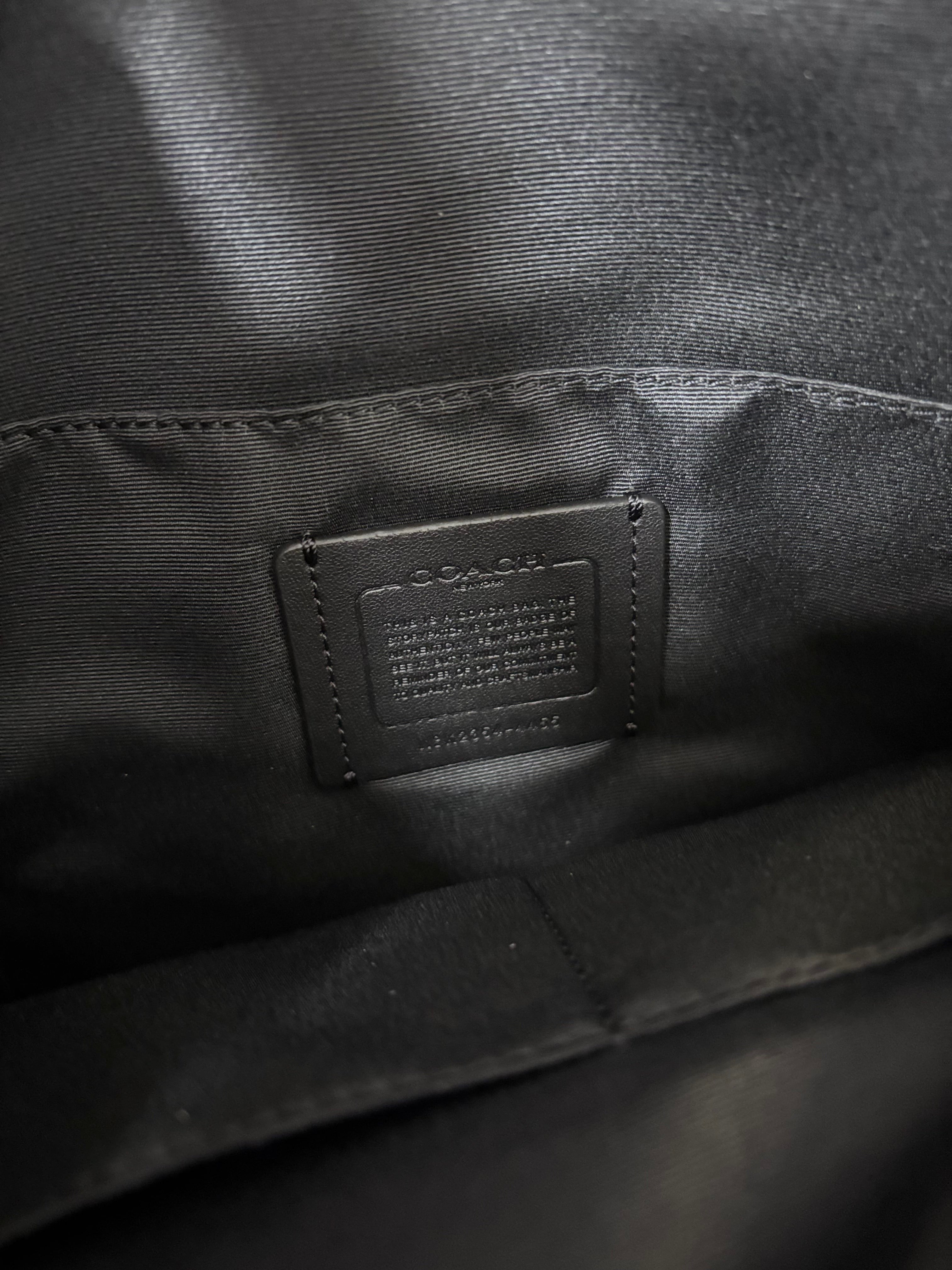 COACH Zip Top Tote - Mahogany