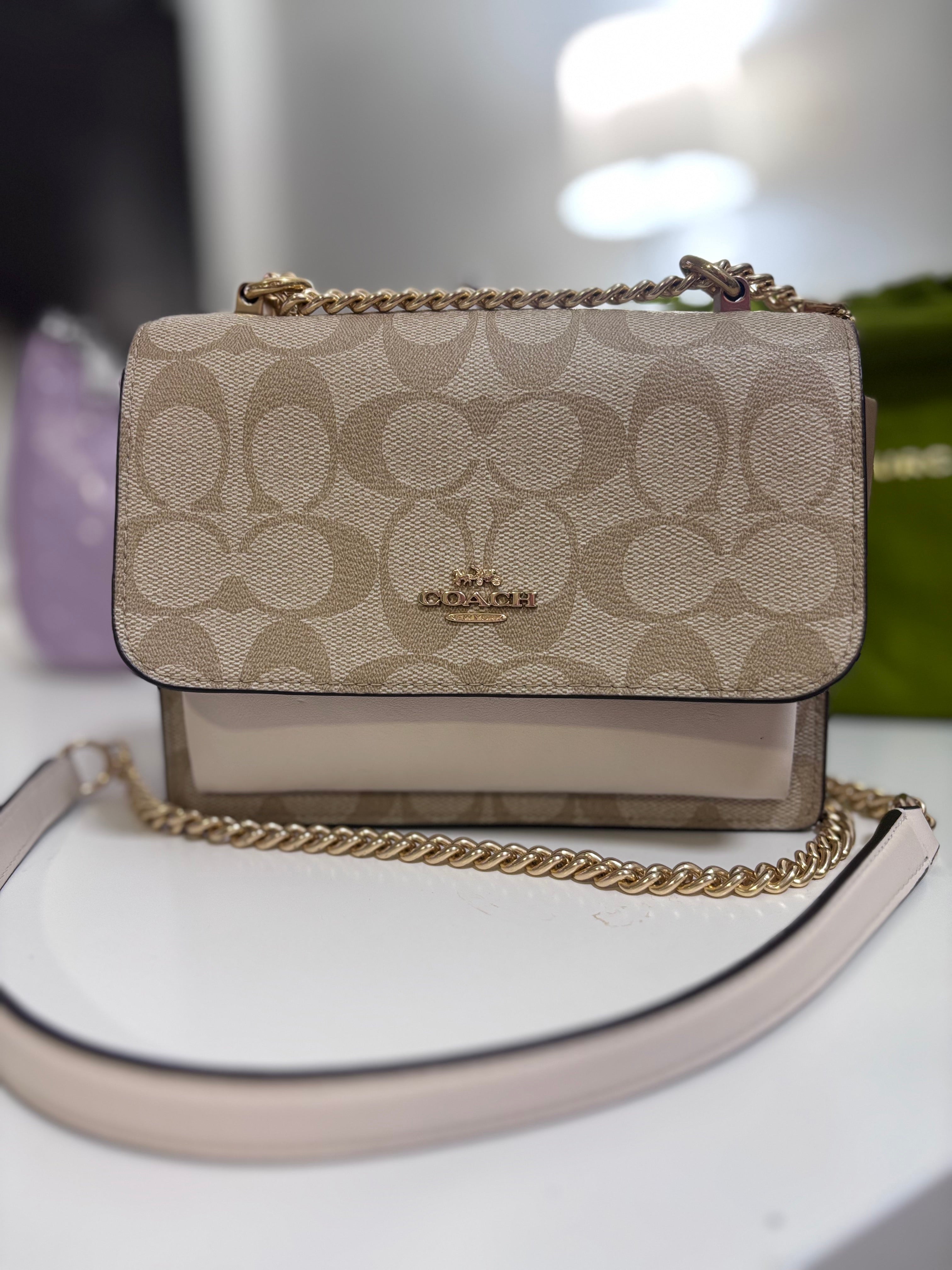 COACH Mini Klare - Khaki/Chalk