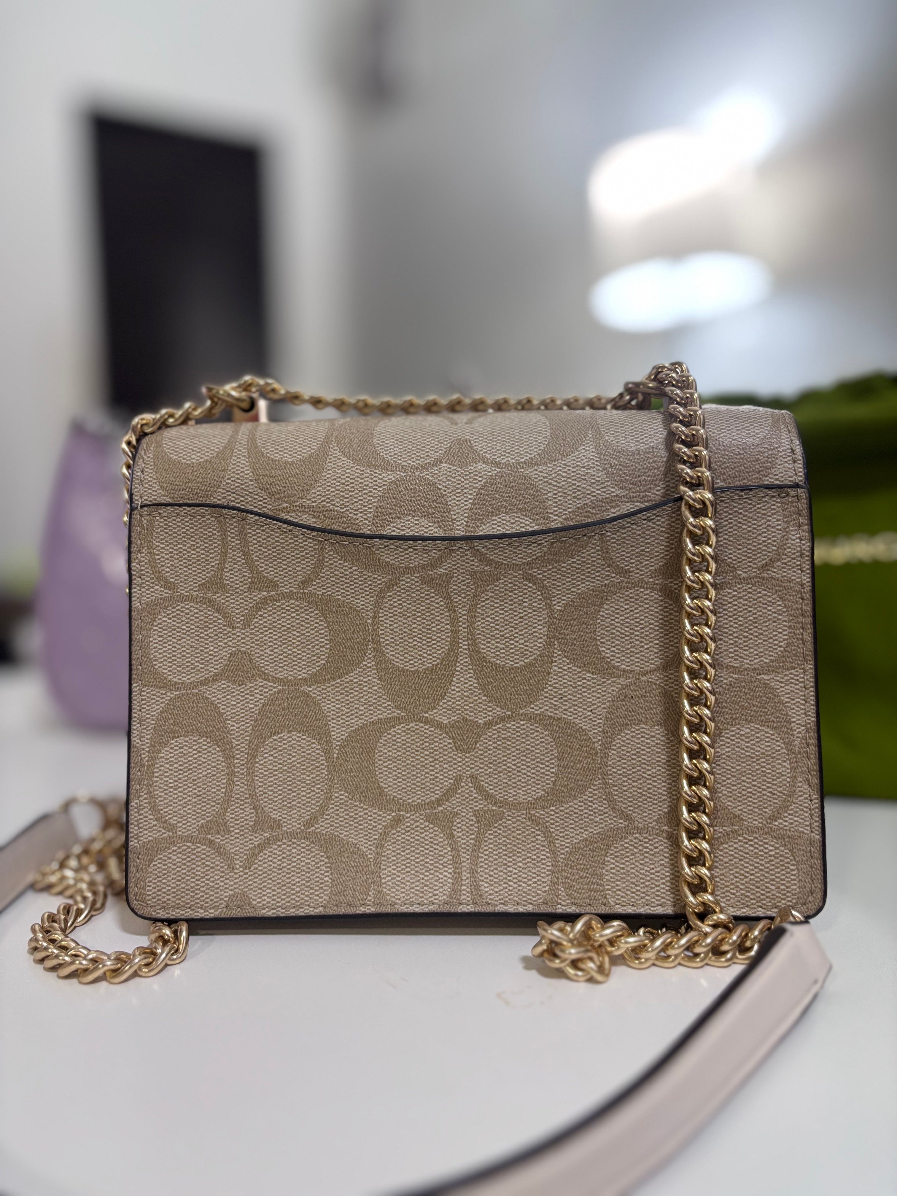COACH Mini Klare - Khaki/Chalk