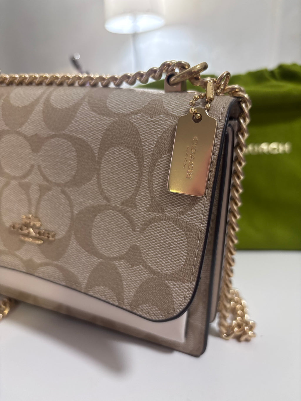 COACH Mini Klare - Khaki/Chalk