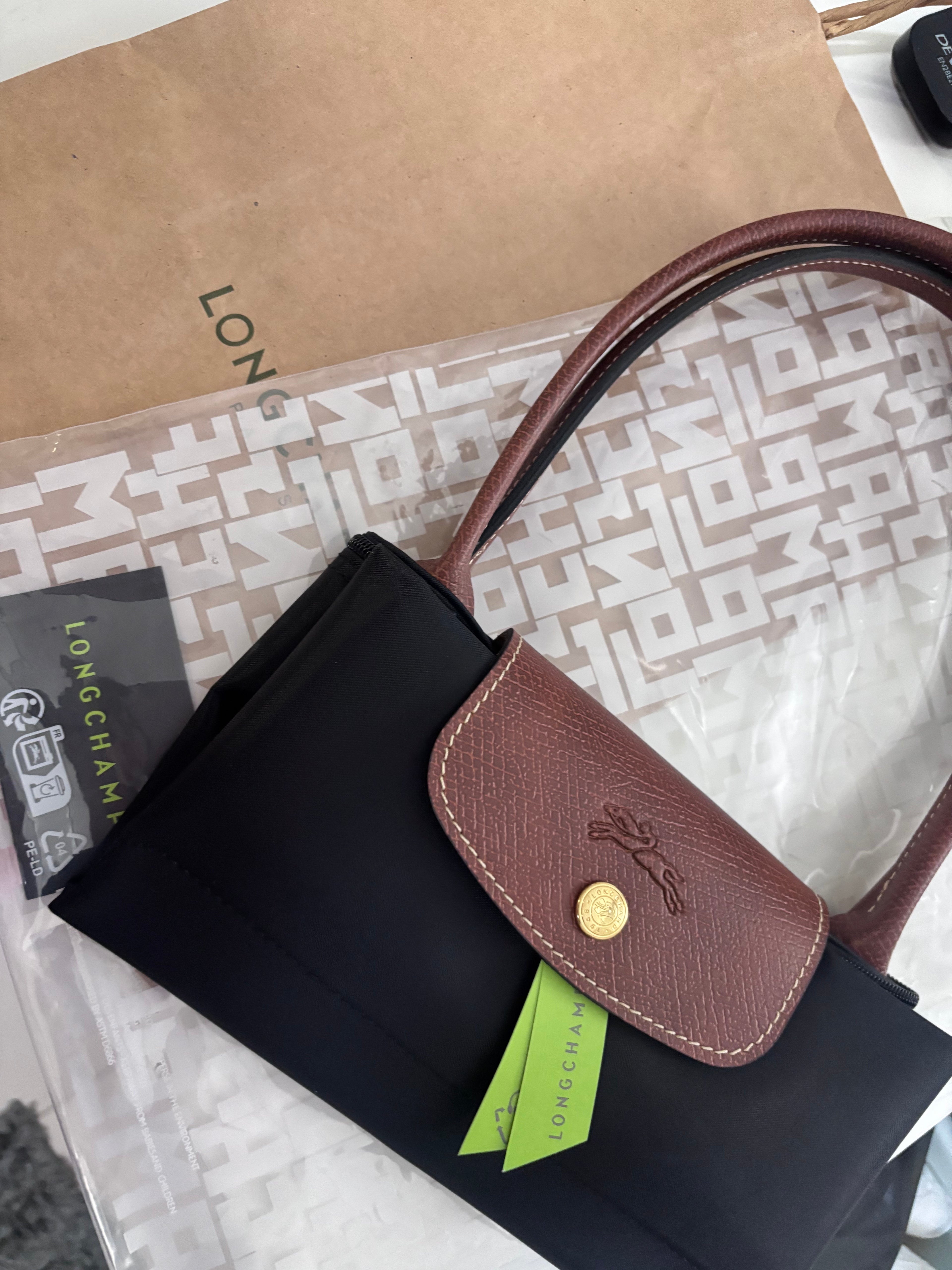 LONGCHAMP Long Handle Medium Black