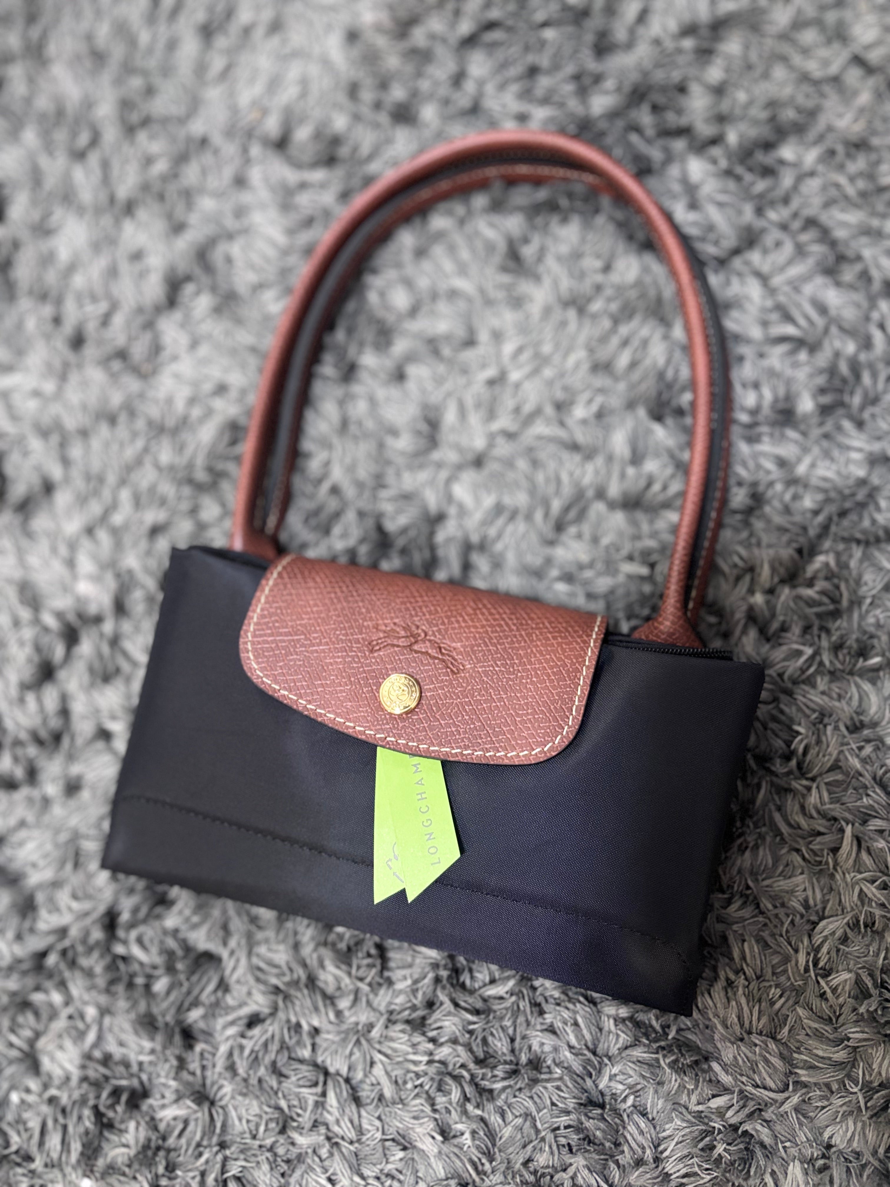 LONGCHAMP Long Handle Medium Black