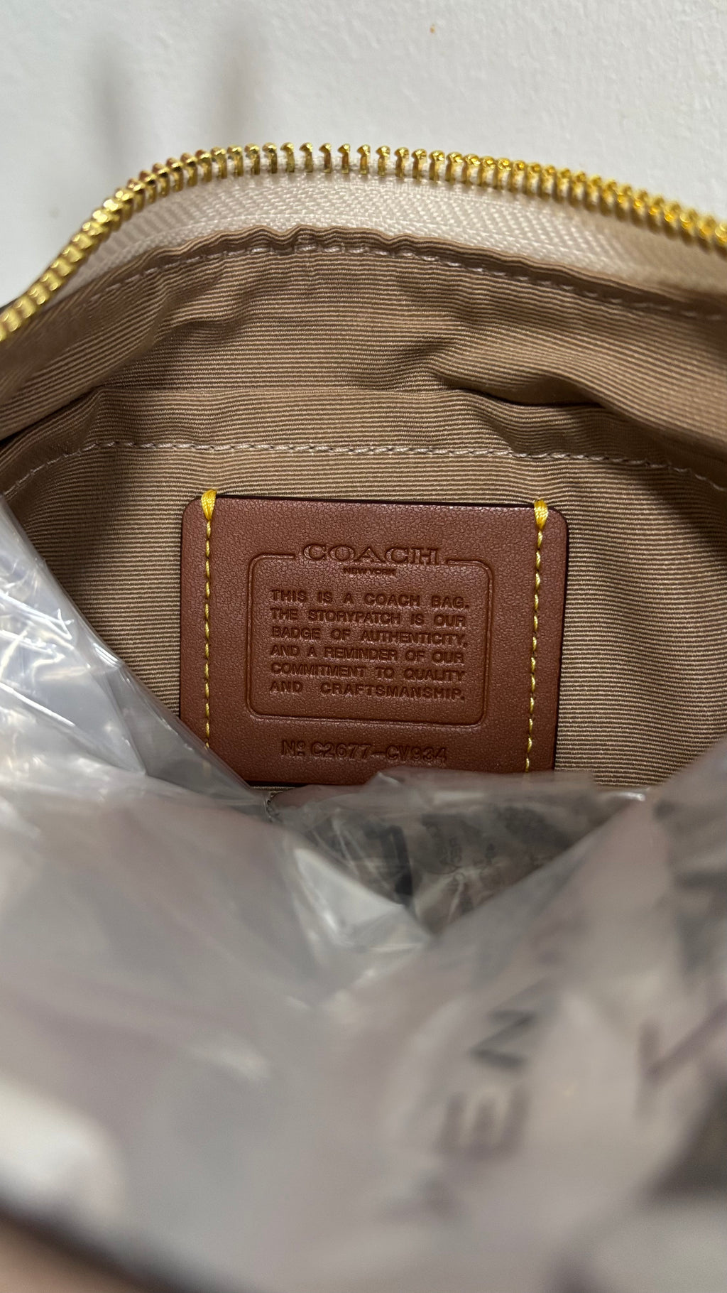 COACH Teri Shoulder Bag White