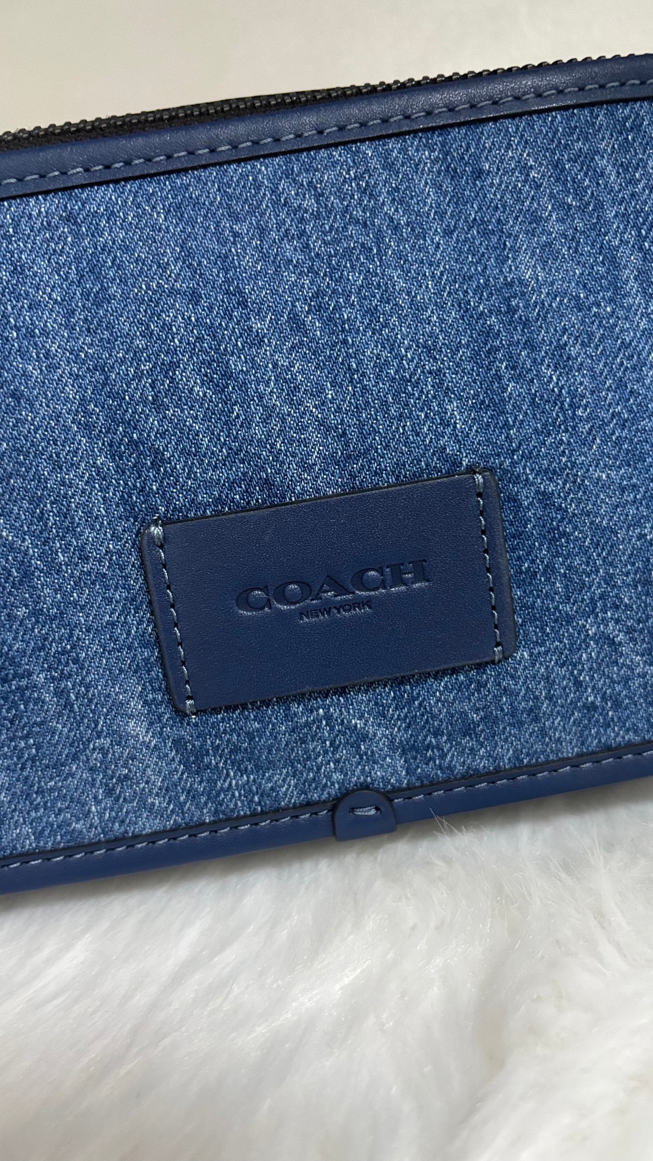 COACH Wyatt Crossbody Bag Denim/Deep Blue/Gunmetal