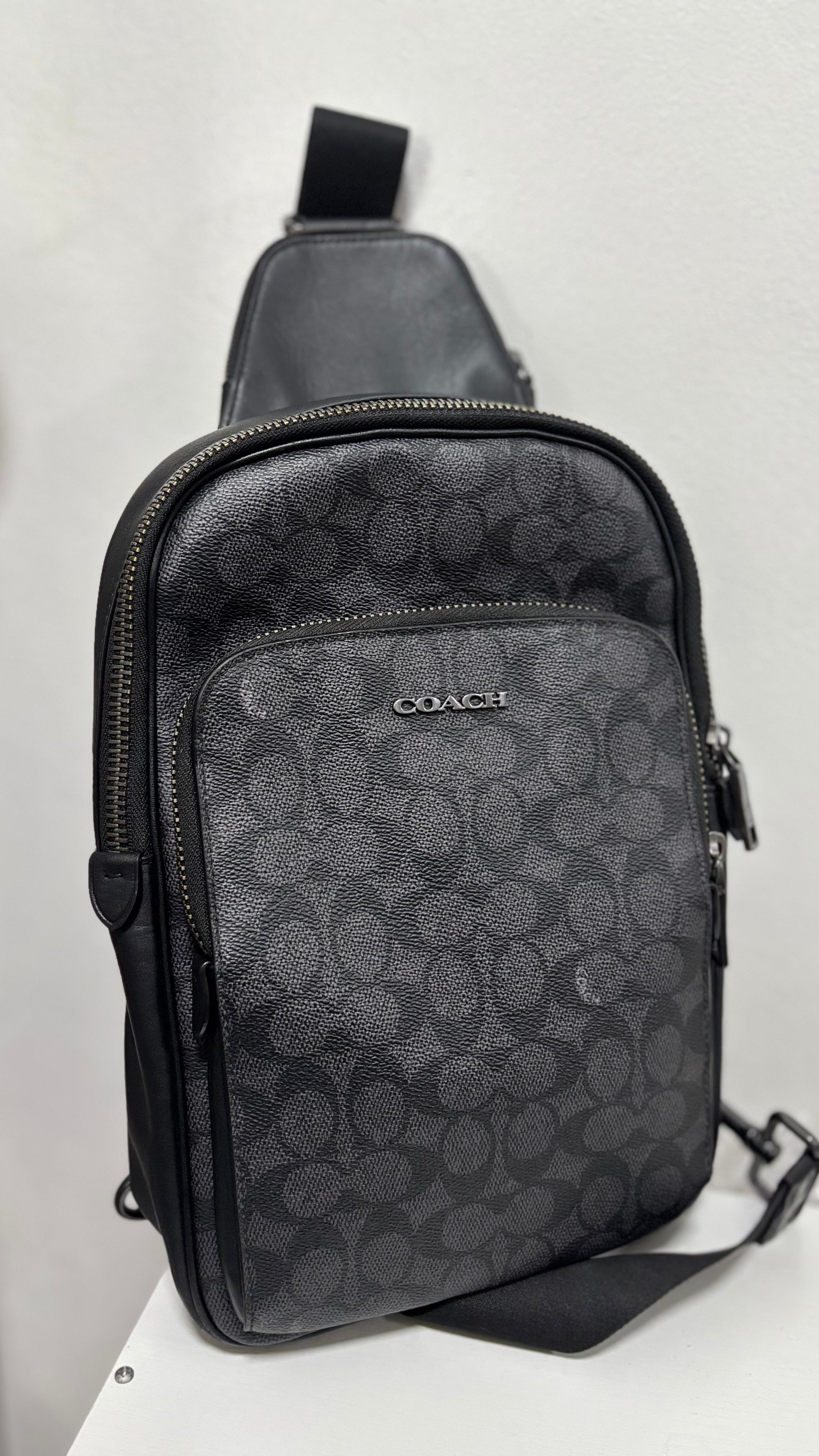 COACH Ethan Pack In Signature Canvas
