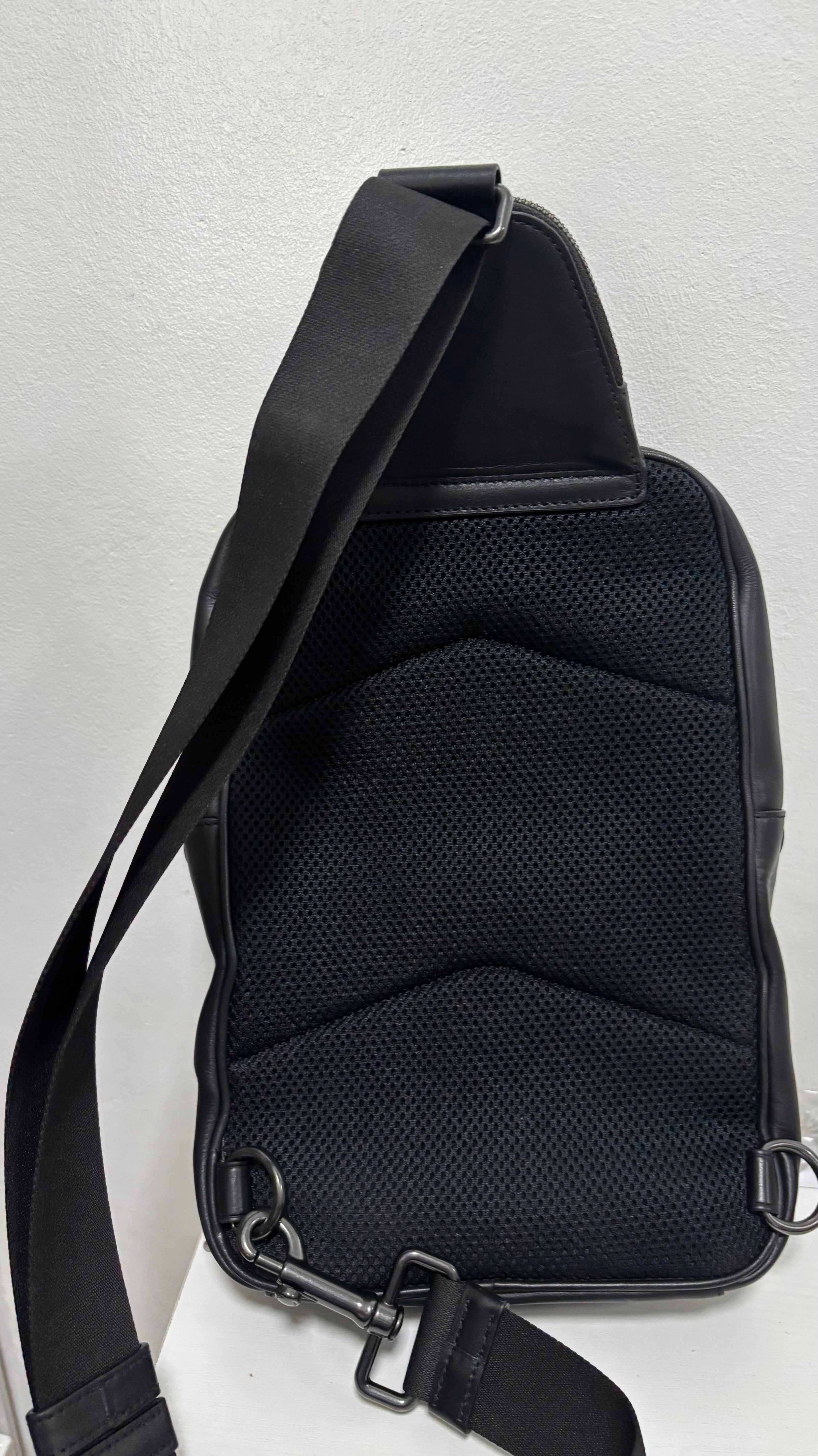COACH Ethan Pack In Signature Canvas
