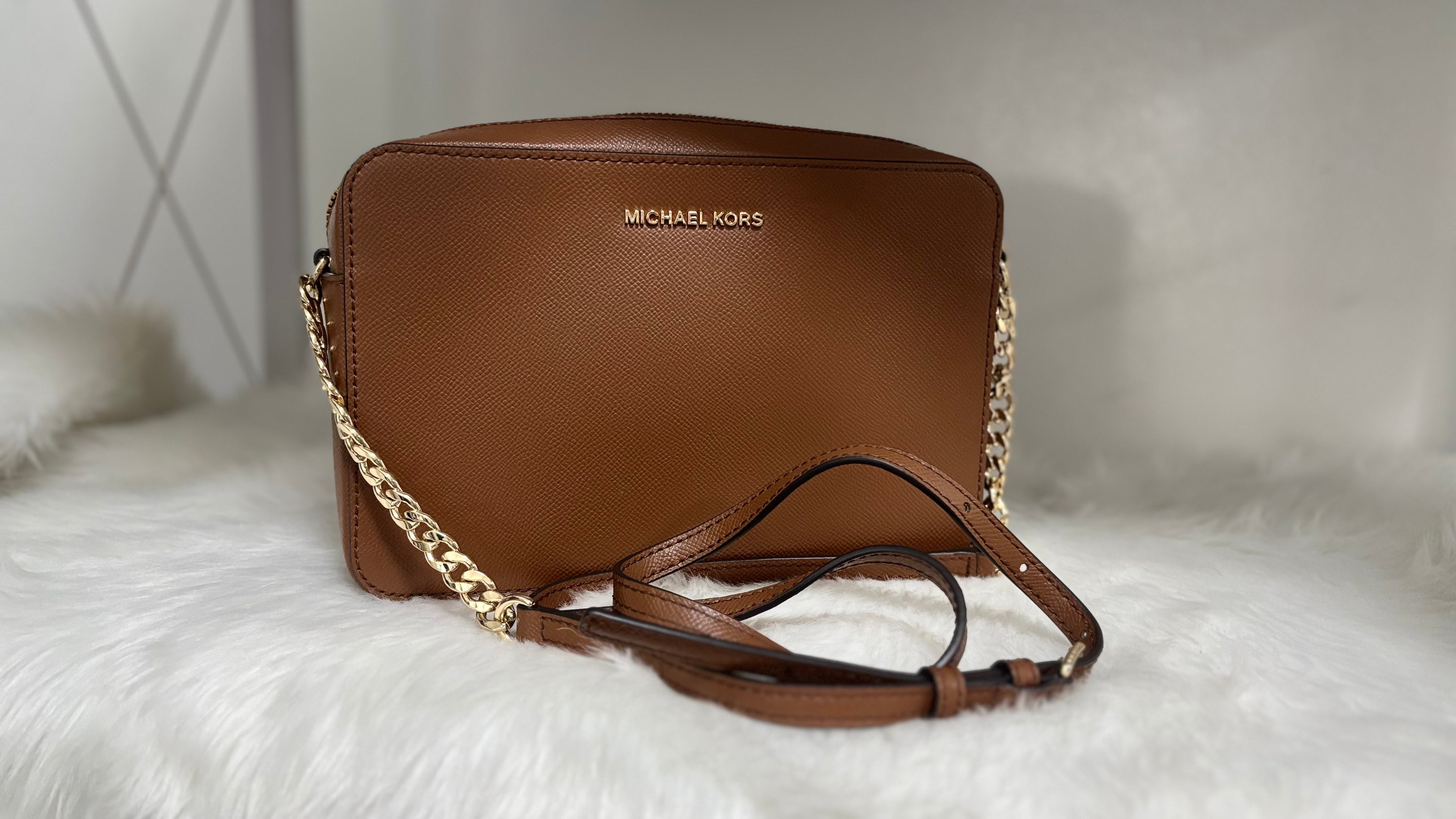 MICHAEL KORS Jet Set Large Saffiano Leather Crossbody Bag