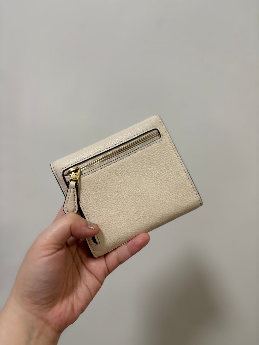 COACH Mila Trifold Pebbled Wallet - White