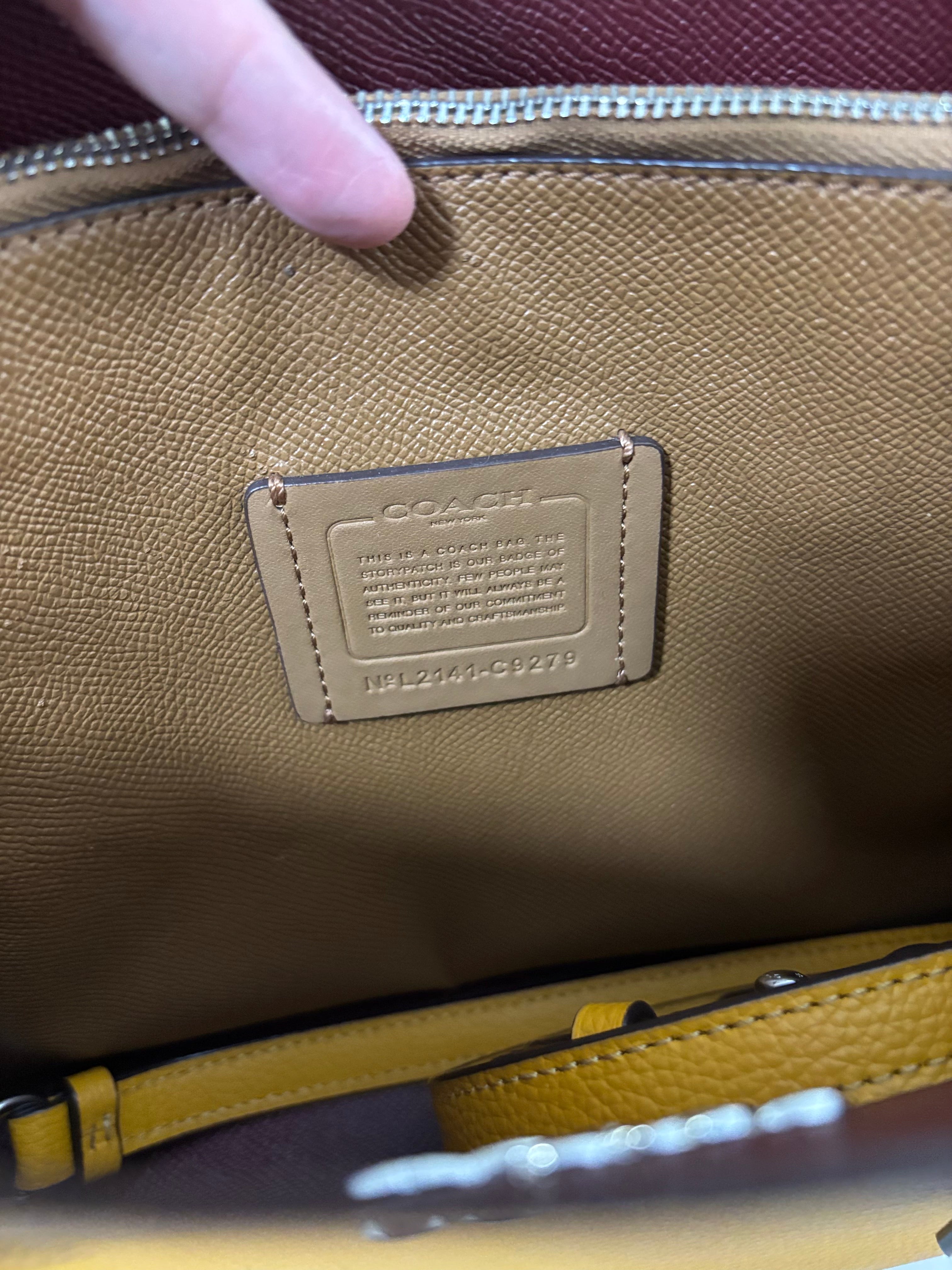 COACH Mollie Tote 25