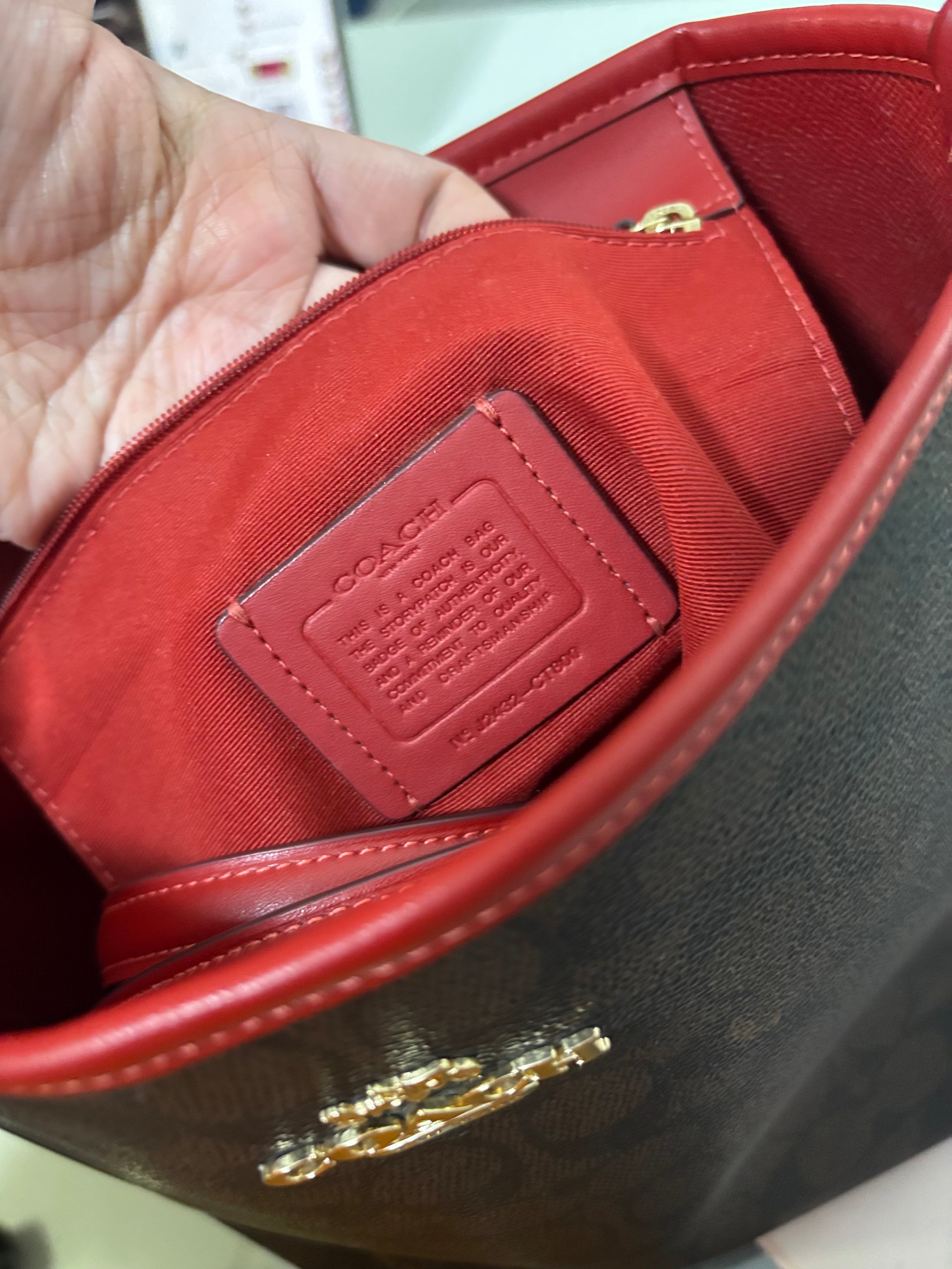 COACH City Bucket - Mahogany/Red Preloved