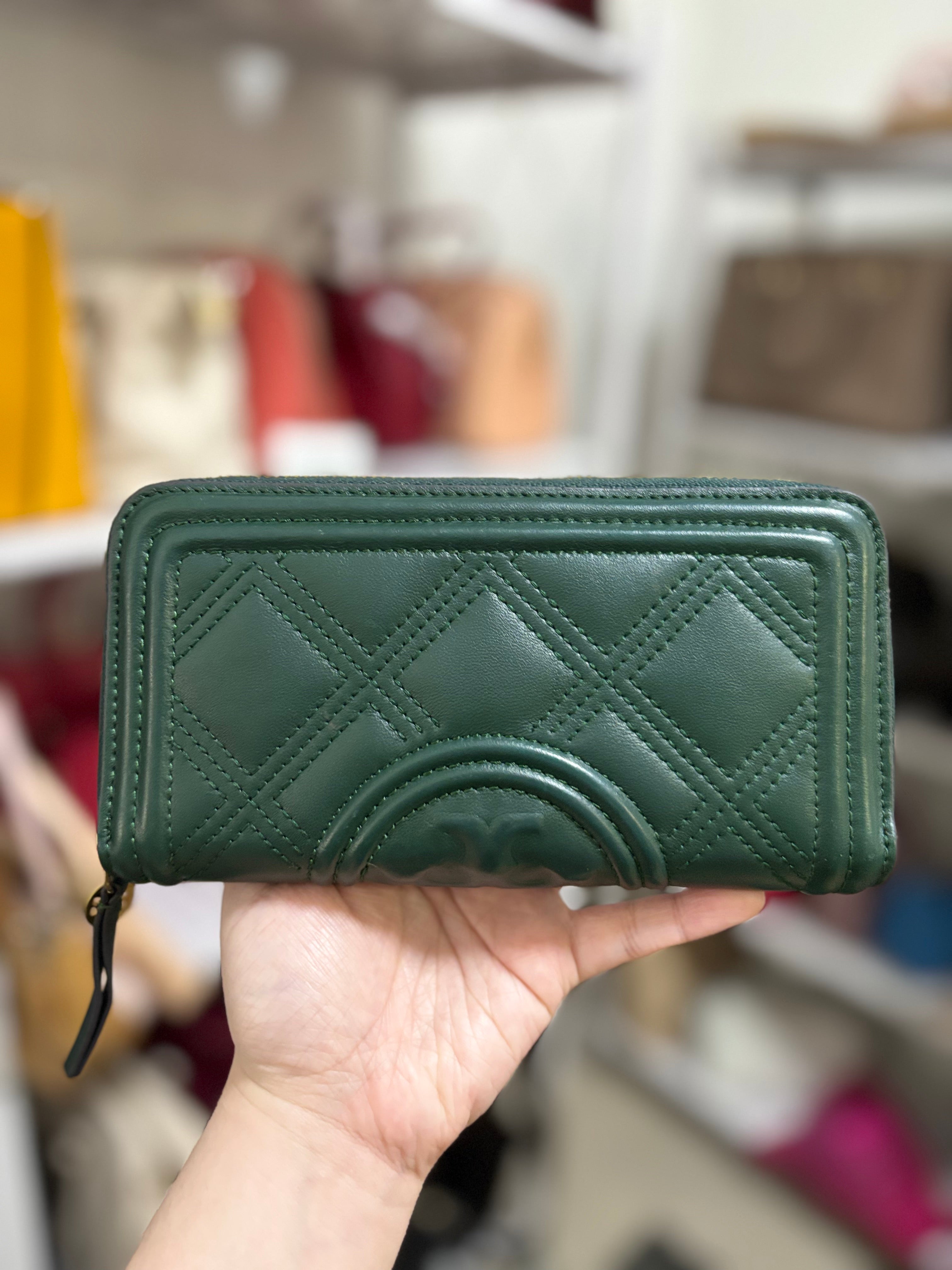 TORY BURCH Fleming Soft Zip Continental Wallet