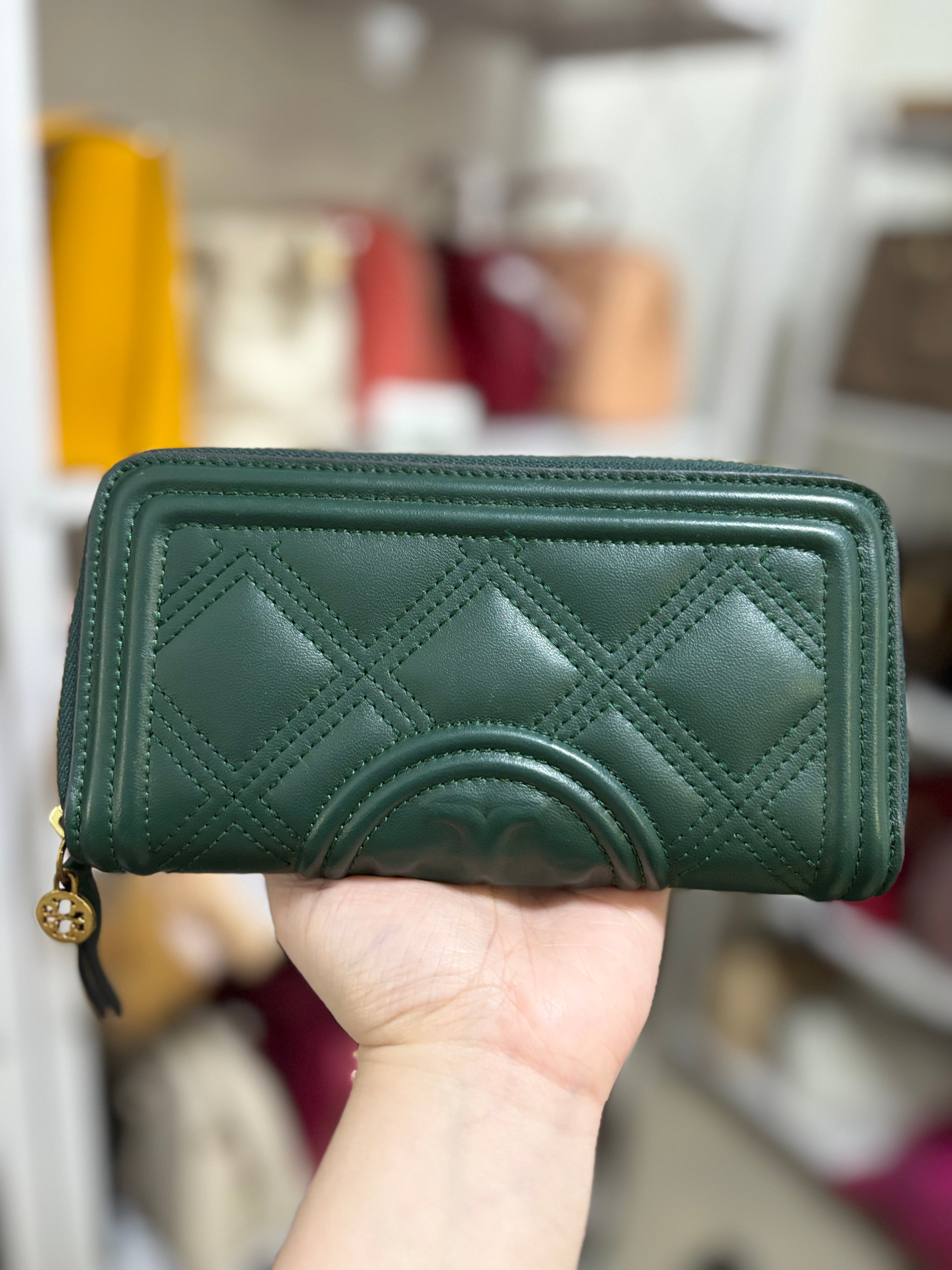TORY BURCH Fleming Soft Zip Continental Wallet