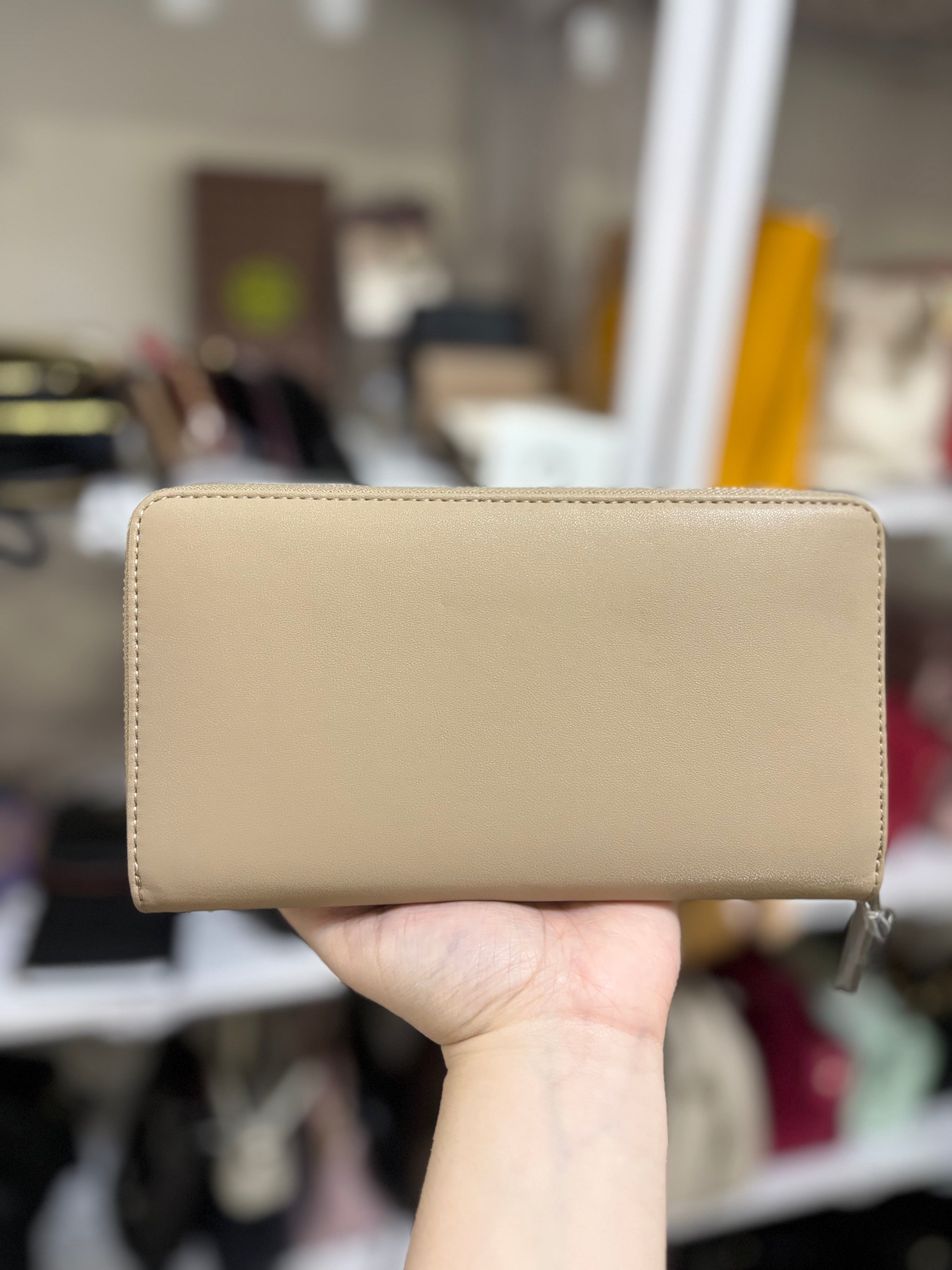CALVIN KLEIN Zip Around Wallet Purse