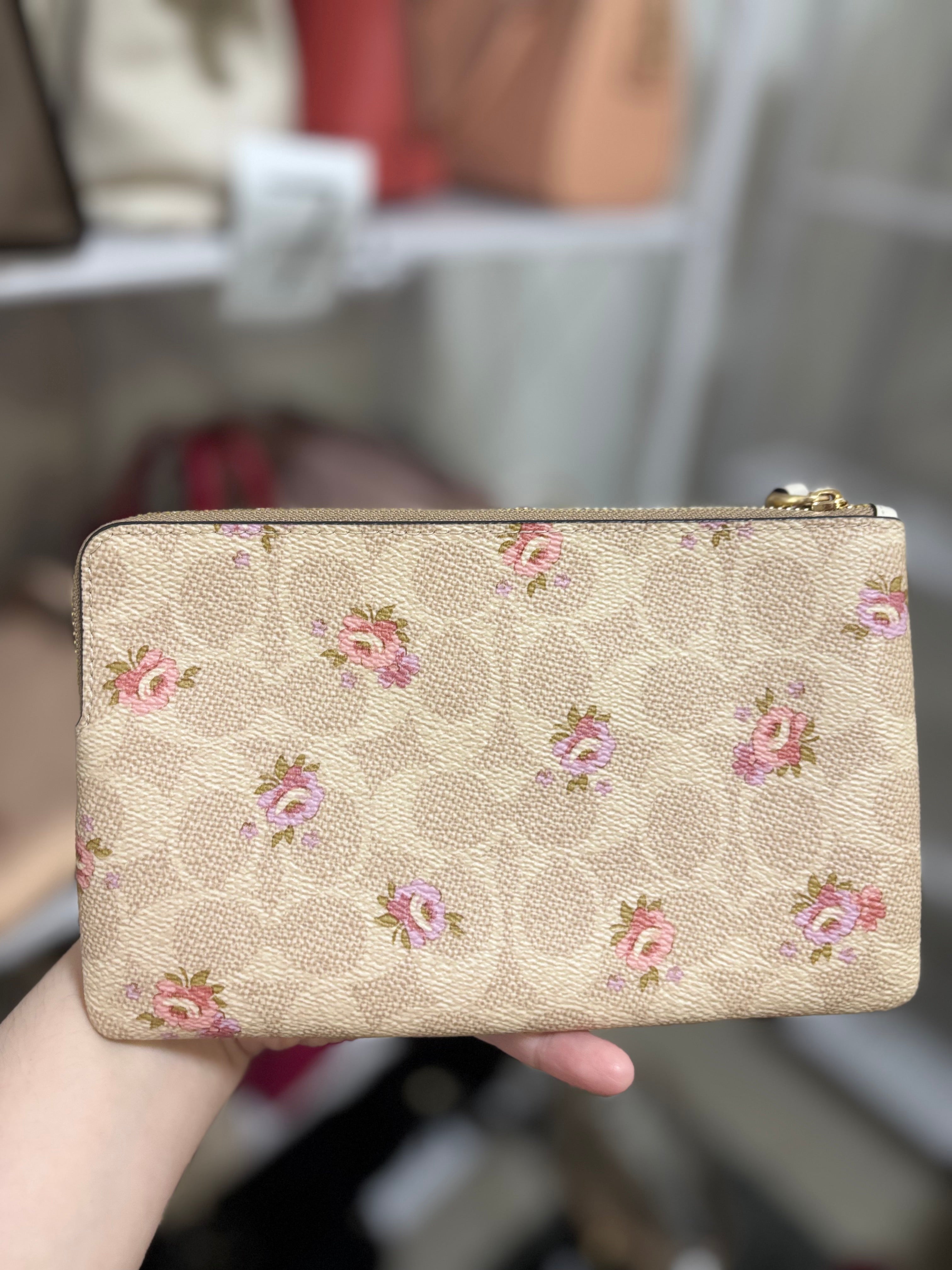 COACH Large Corner Zip Wristlet In Signature Canvas Floral
