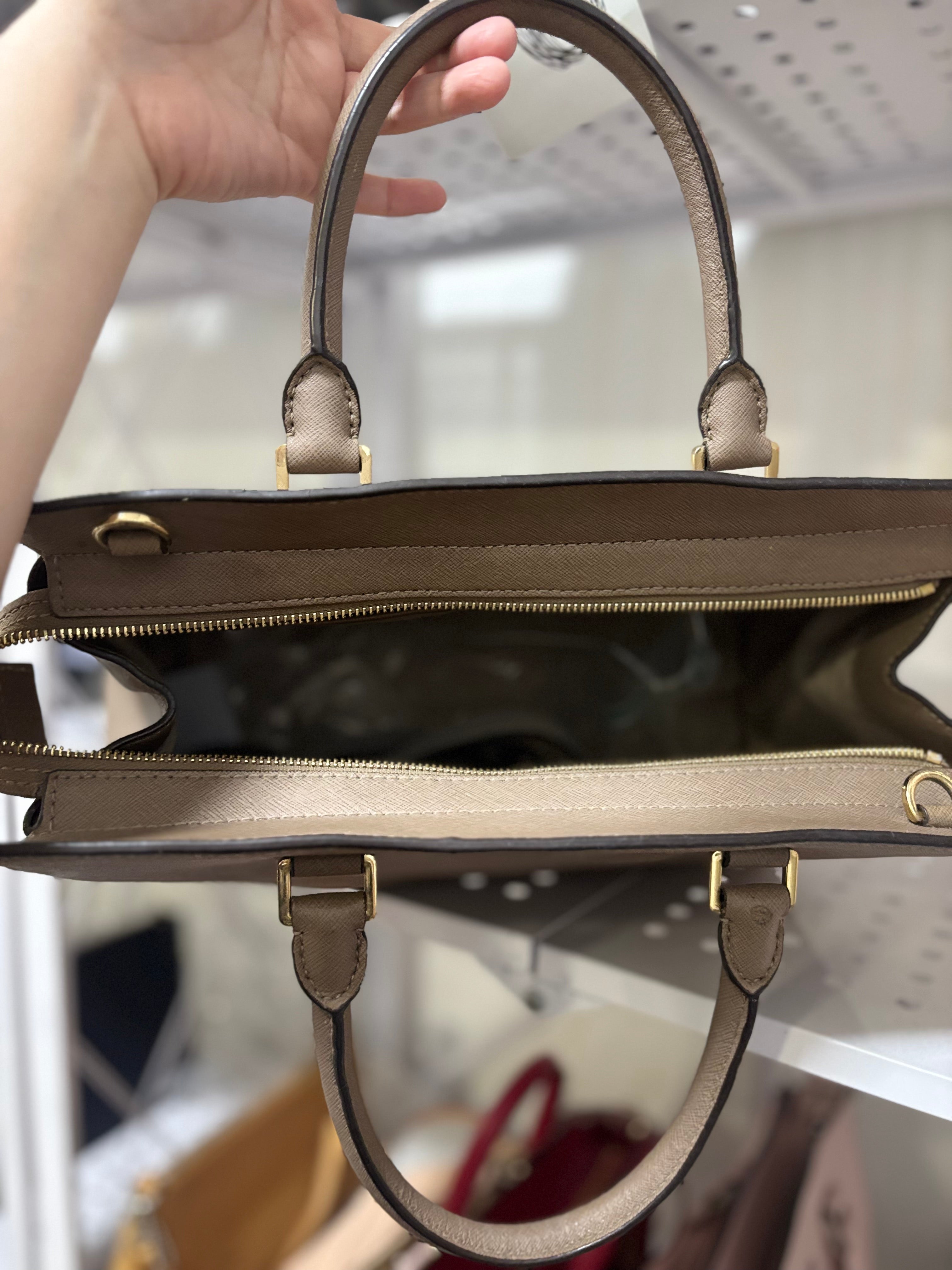 MICHAEL KORS Selma Large Satchel